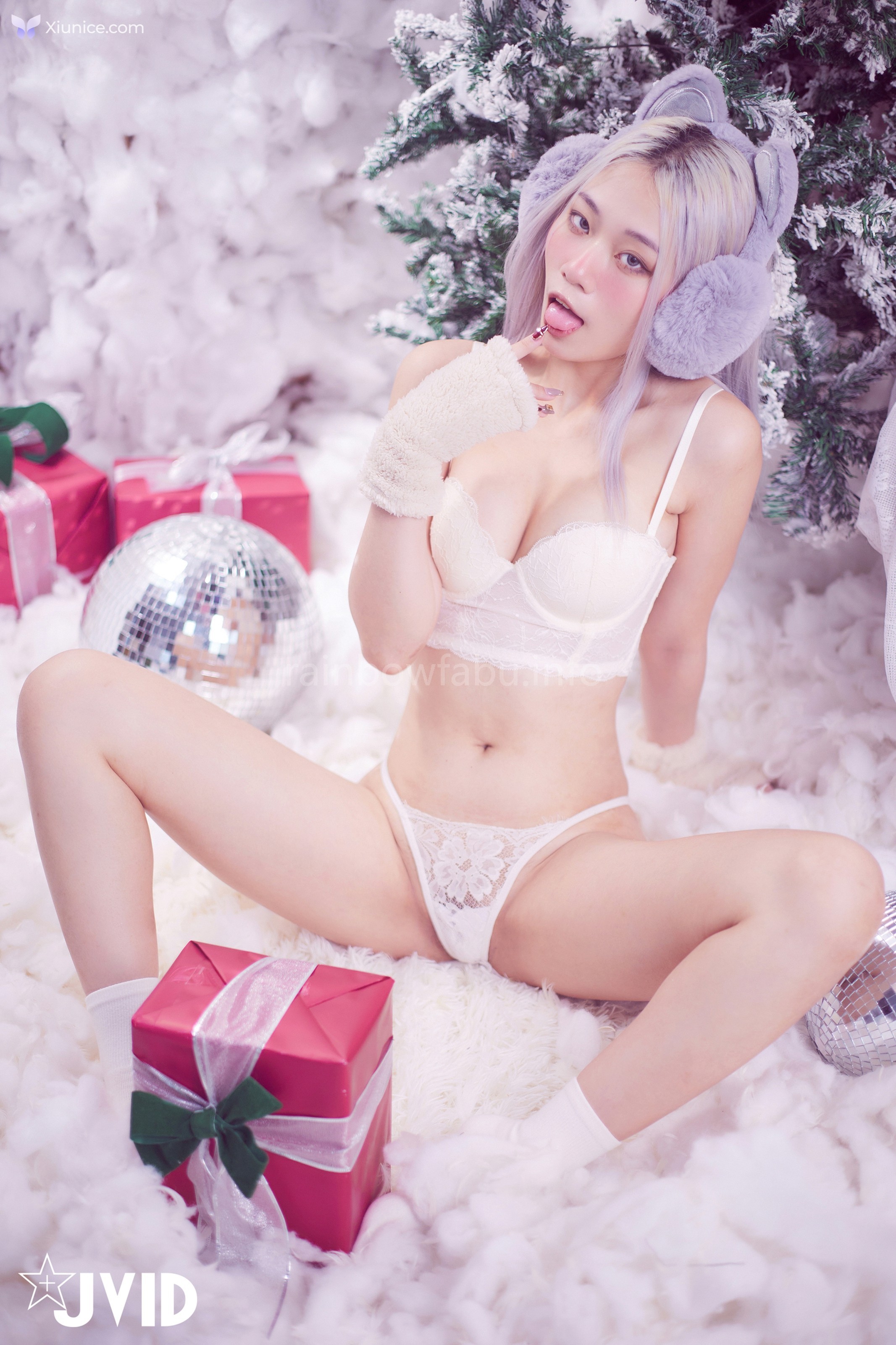JVID Verna – 性感的愛死寂寞人雪女Verna陪你度過聖誕寒冬 第19张