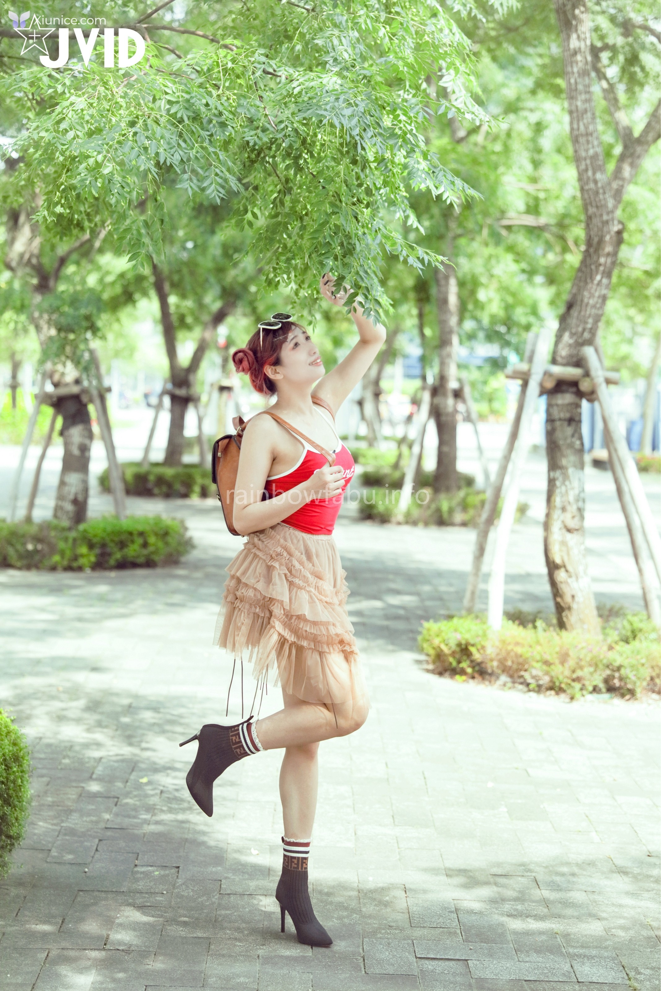 JVID 吳紫欣 – 帶吳紫欣去約會再回家愛愛 第6张