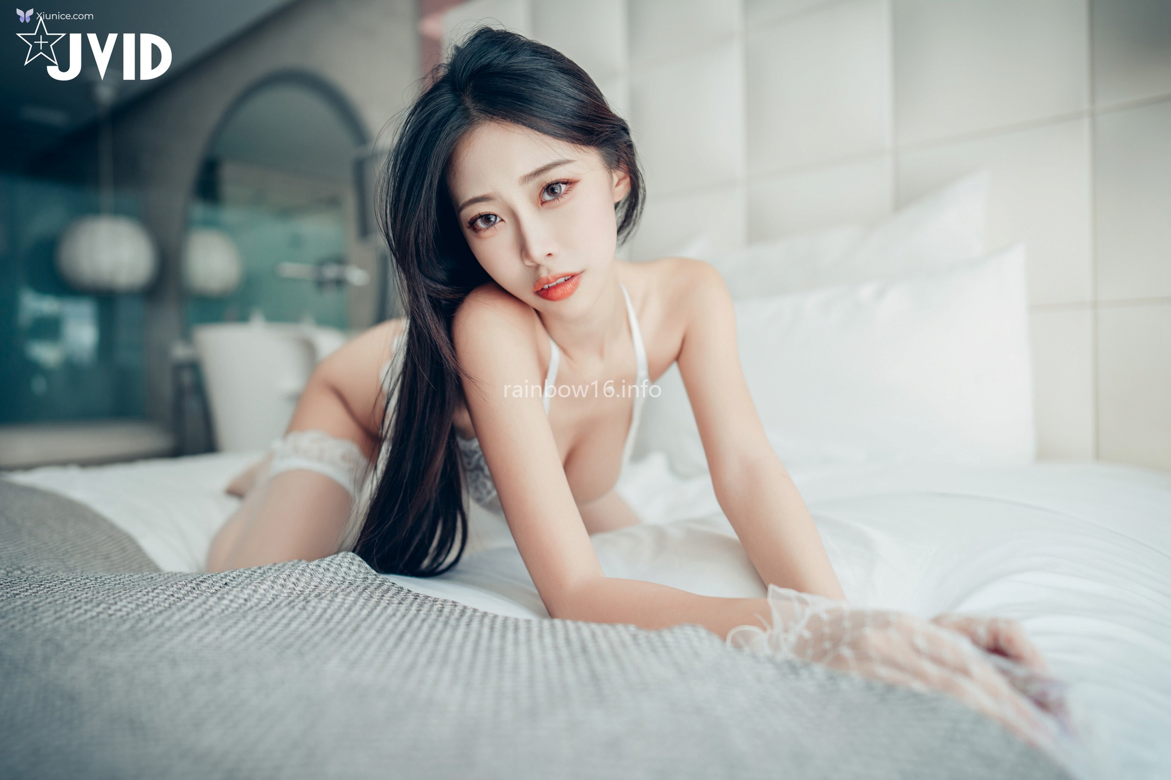JVID WenHsin 玟妡 – 勻稱美腿玟妡看見她就起秋的假日午後白絲黑絲一次滿足只想與她一起把房間弄得亂糟糟 第40张