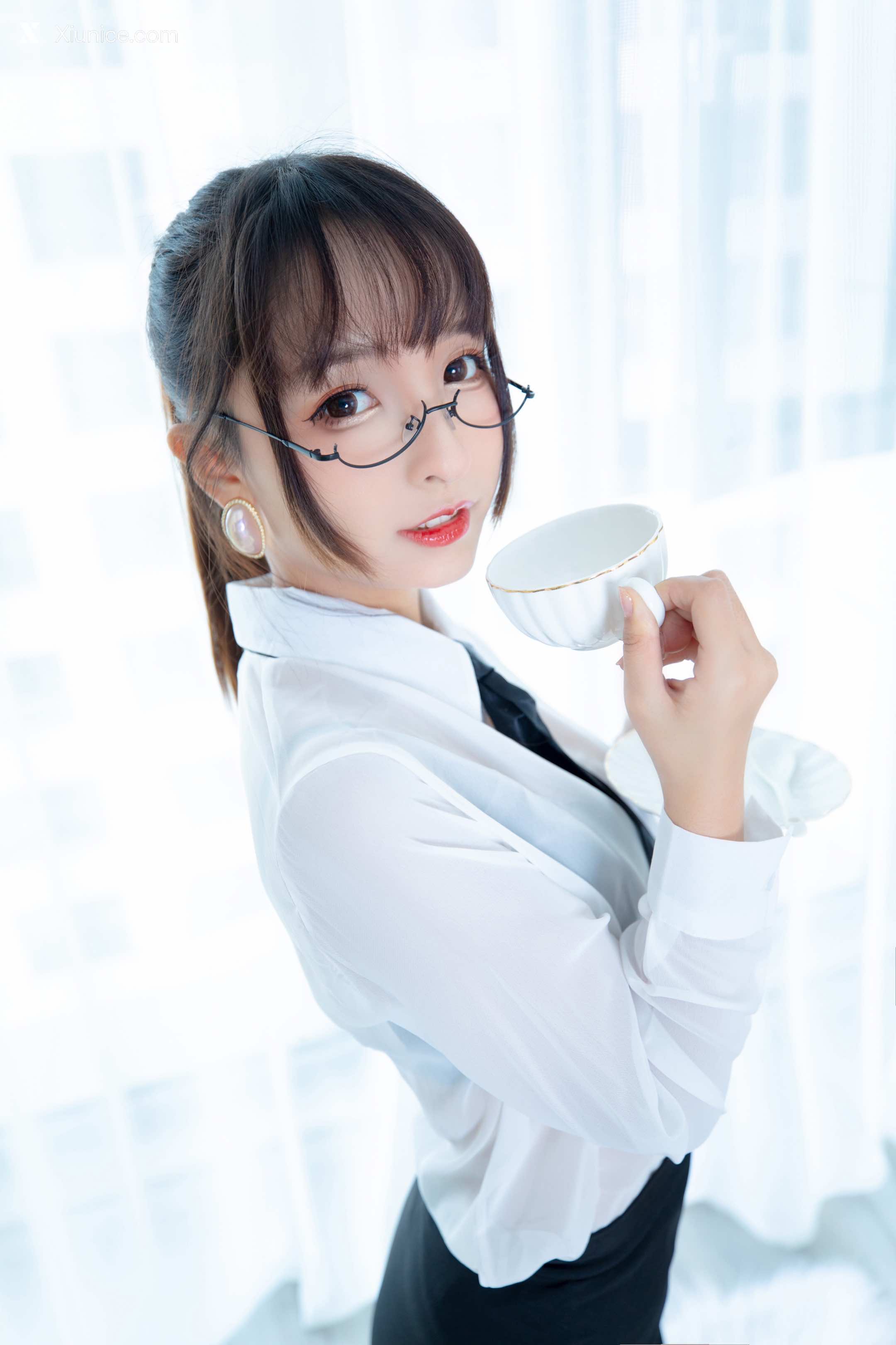 Coser@神楽坂真冬 Vol.029 白色办公室 ホワイトオフィス 第4张