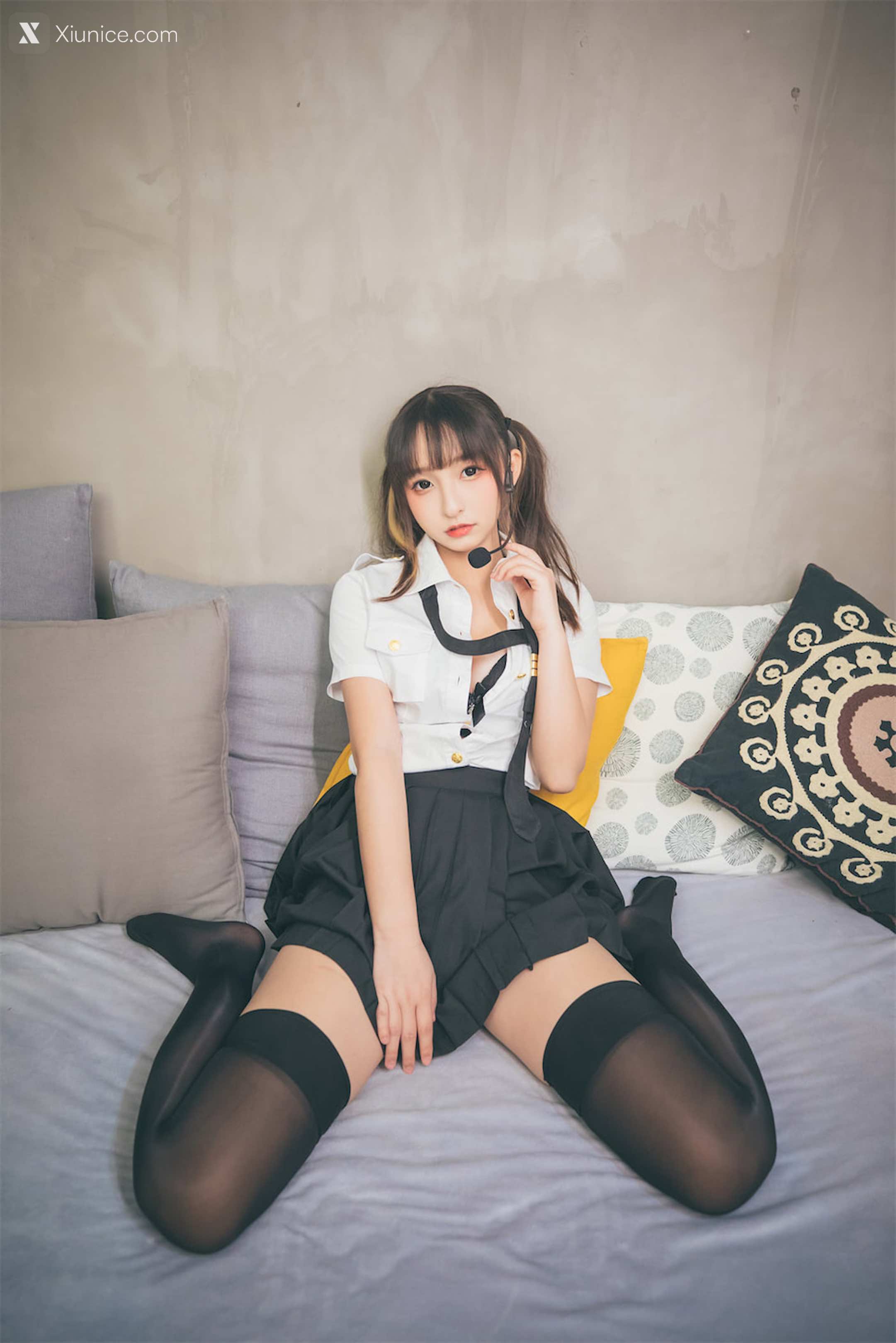 Coser@神楽坂真冬 Vol.081 绝对企画-黑丝皮衣《お帰りなさい、指揮官》 第84张