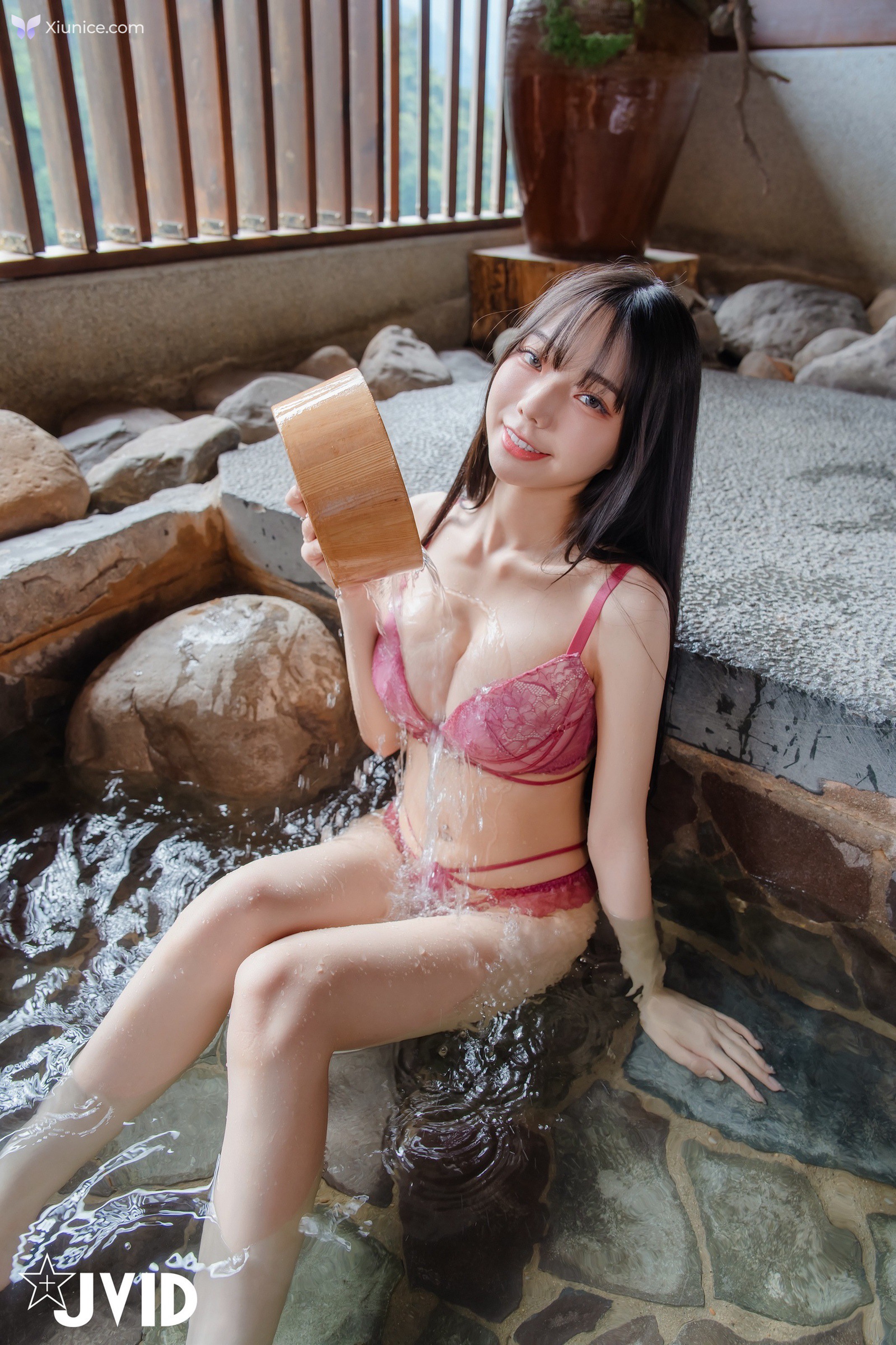 JVID 啾啾 敏綺Miki – 情慾抹油女神姉妹の欲情溫泉旅行啾啾敏綺超色氣水乳交融的肉體交纏 第64张
