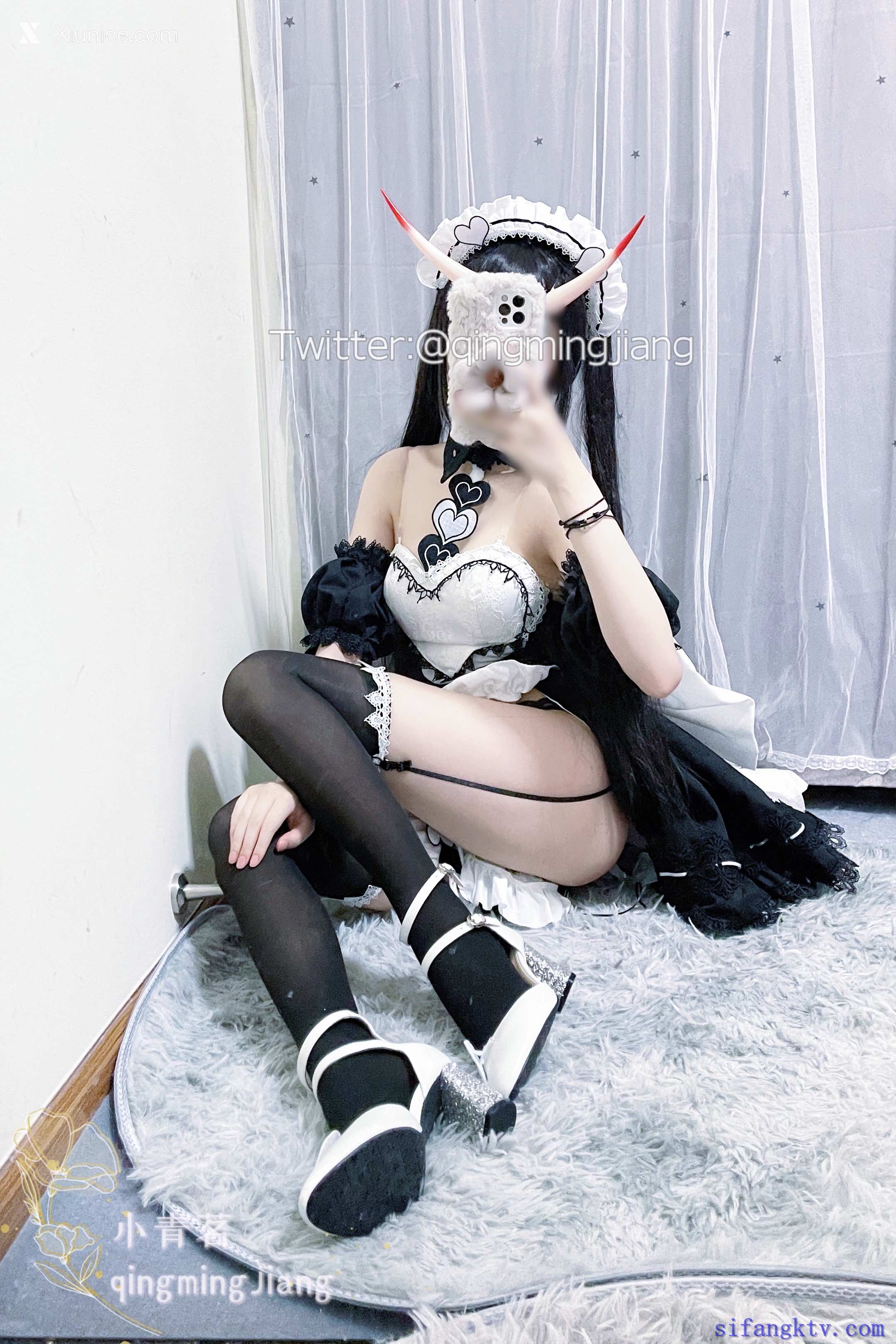 Coser@小青茗 黑丝女仆 第1张