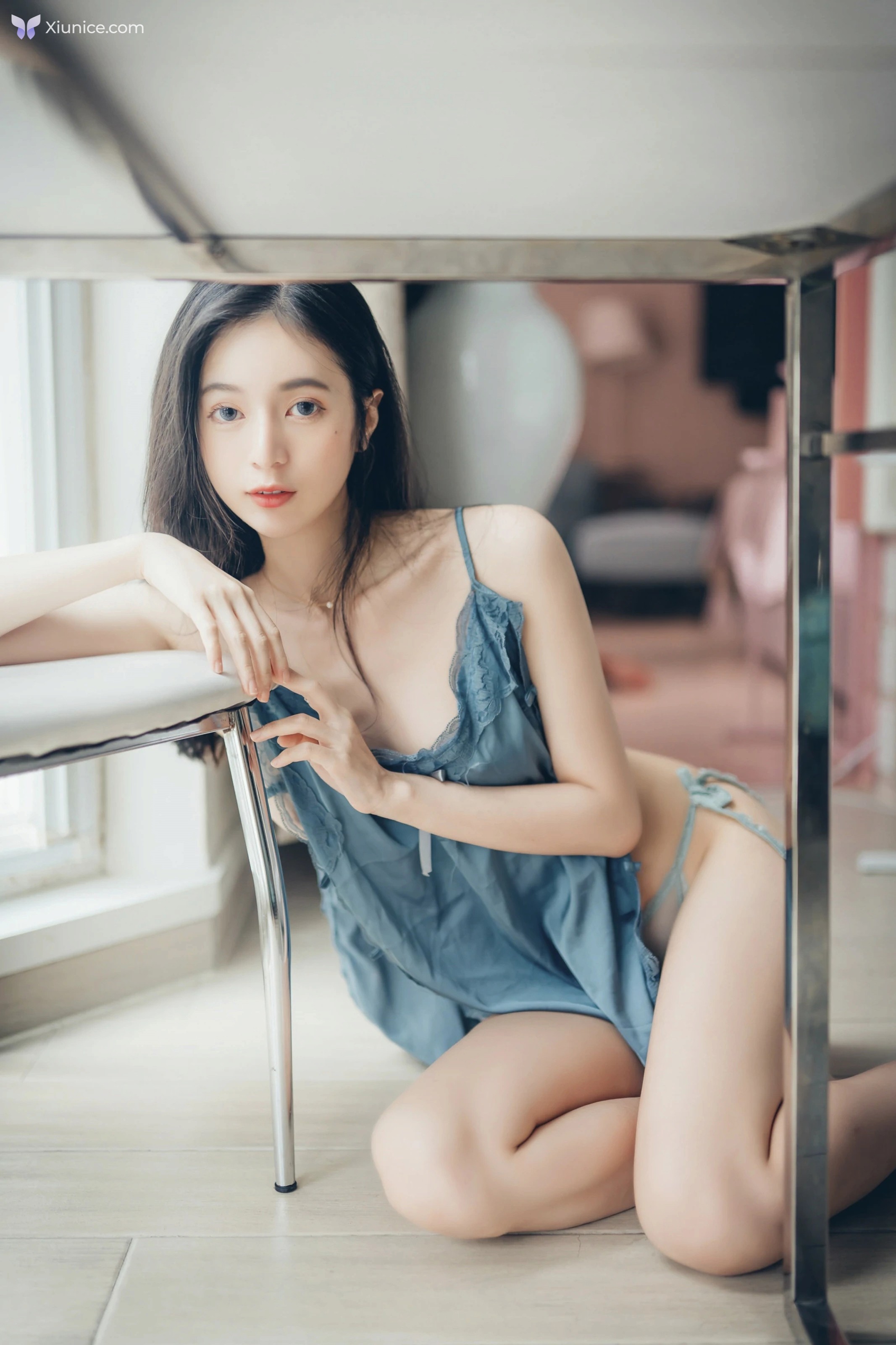 JVID 辰辰 – 透明內褲張開腳比駱駝蹄還更厲害中空小護士兩片式睡衣 第9张