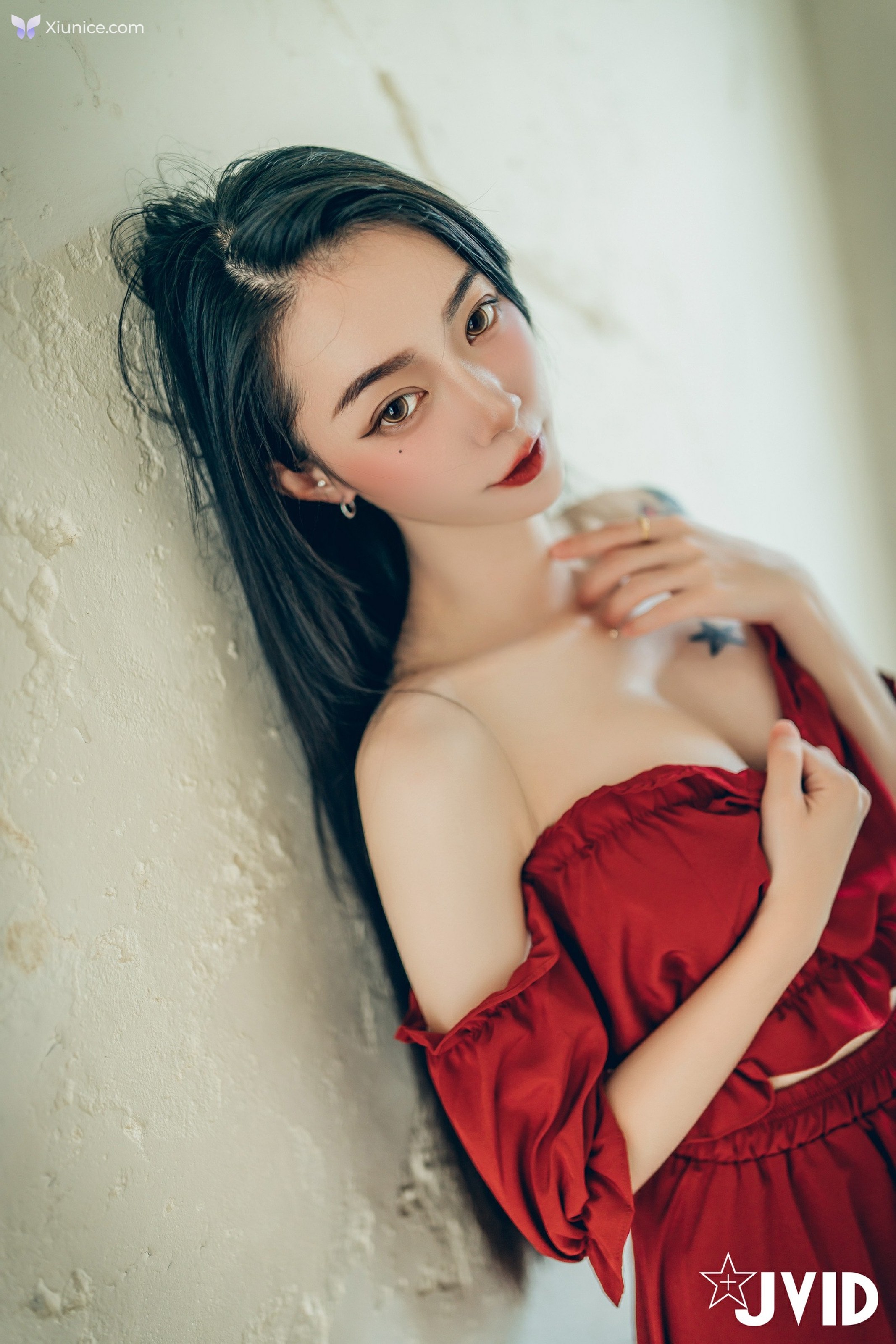 JVID 飄飄哥 – 巨乳飄飄女神精心打造的誠意寫真動漫般的完美身材還有超可愛的神祕客串喔 第36张