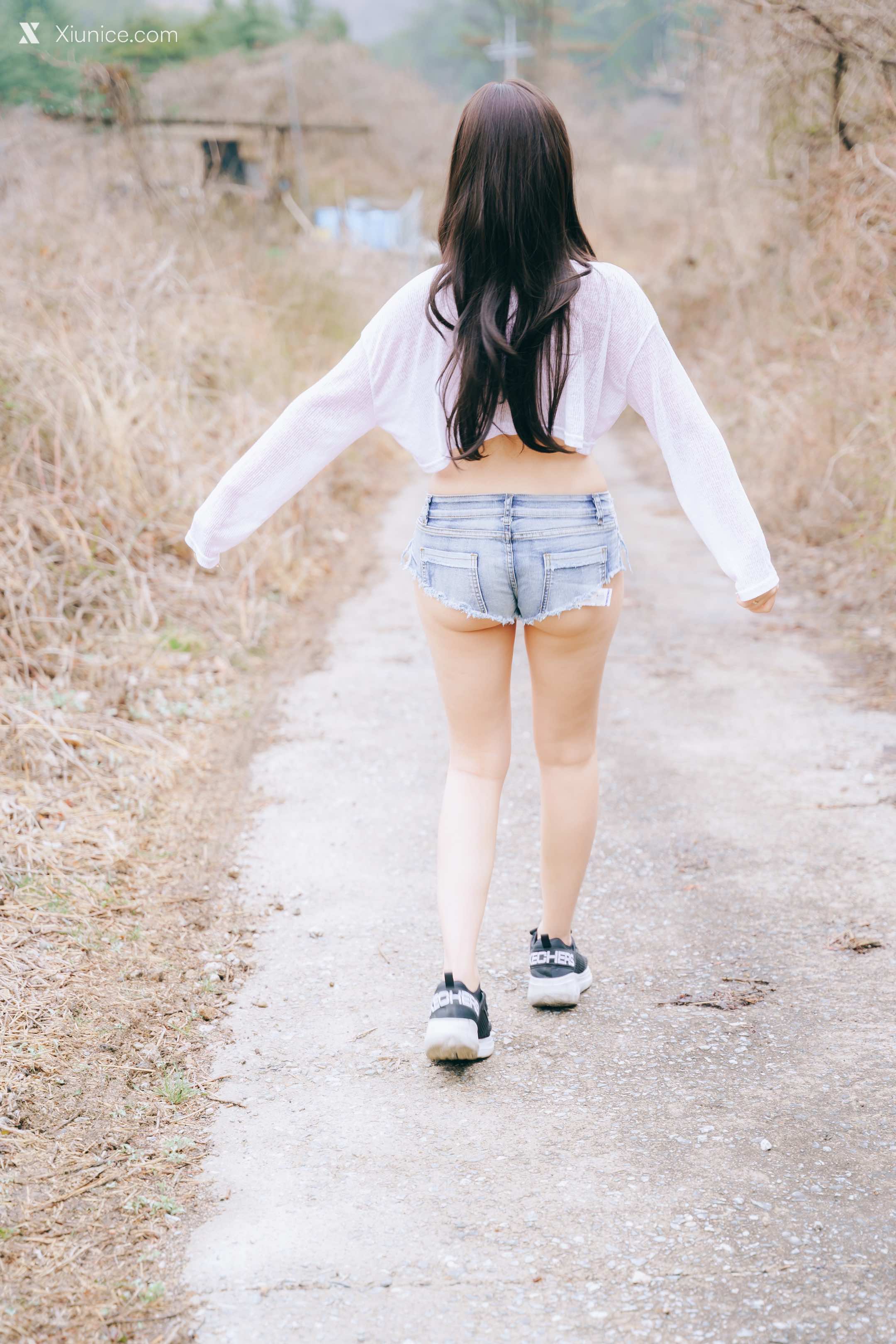 PUSSYLET Vol.47 CONY – Exhibitionist 第1张