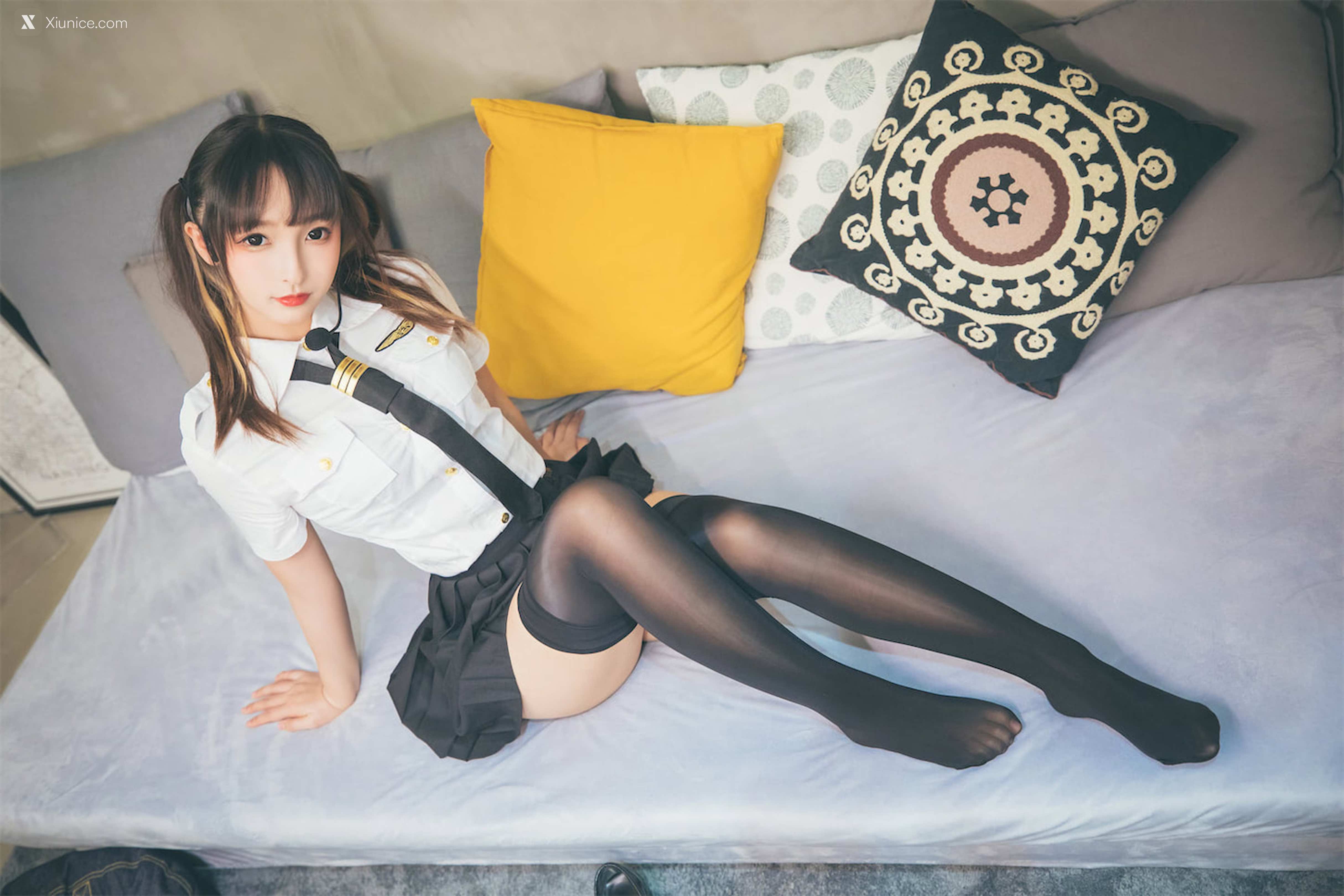 Coser@神楽坂真冬 Vol.081 绝对企画-黑丝皮衣《お帰りなさい、指揮官》 第101张