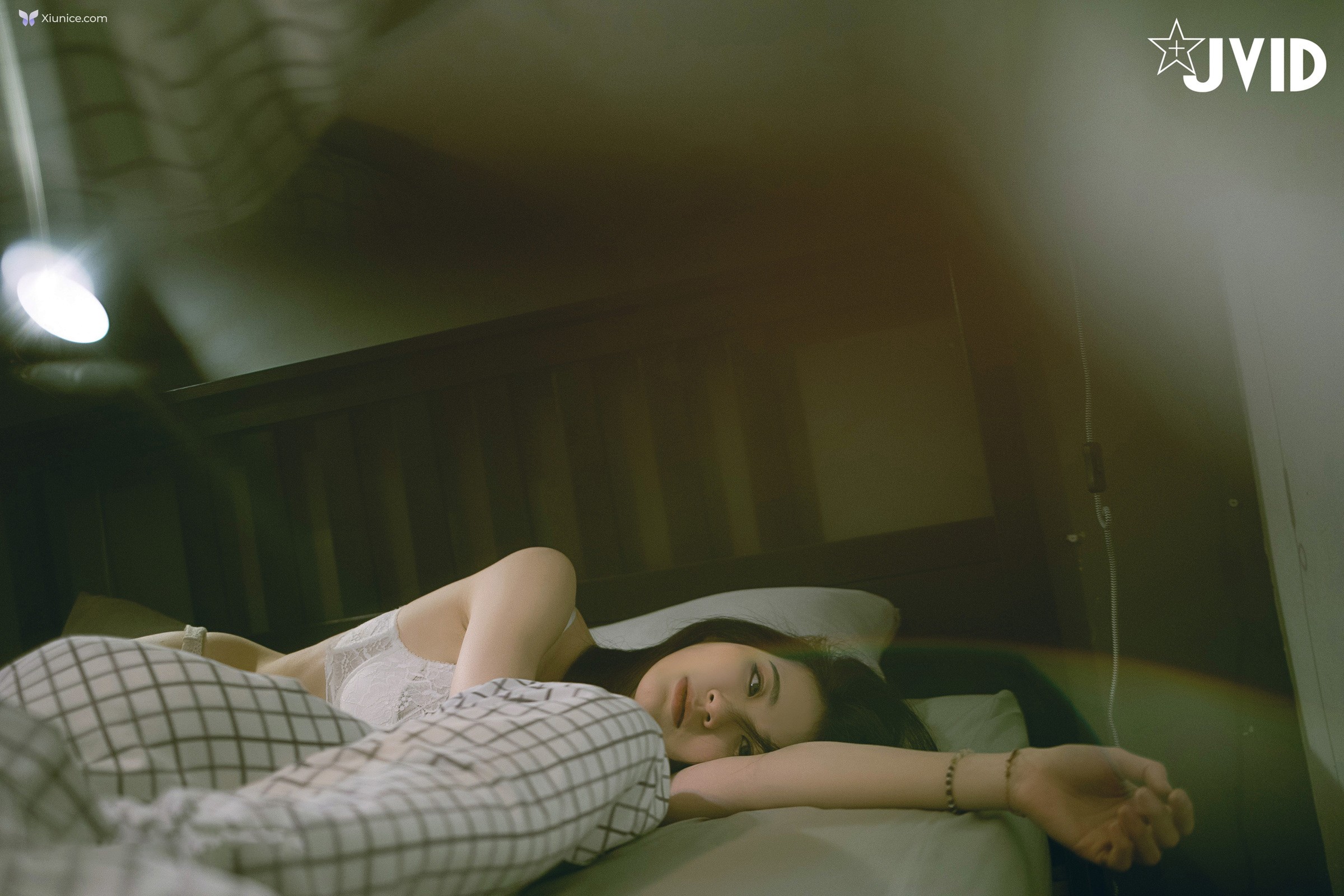 JVID 阿瓈 – 塔羅少女阿瓈 光明黑暗吞噬 三點全露無遮寫真 第59张