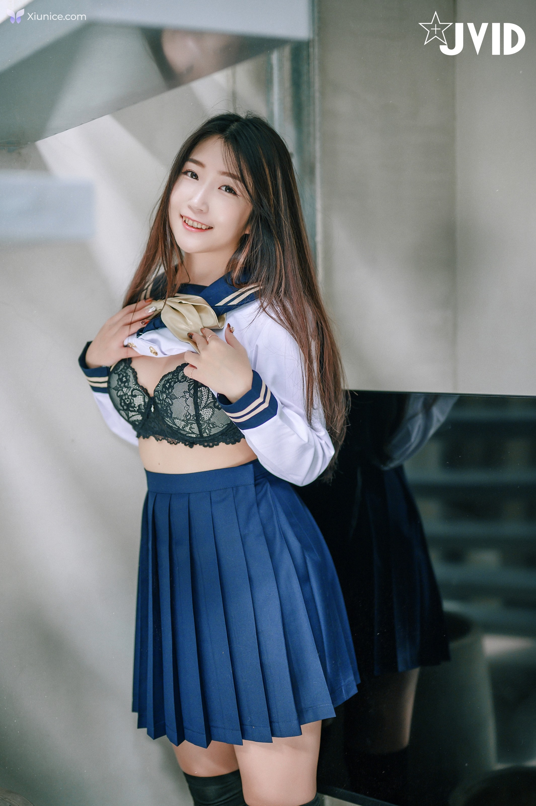 JVID 肉包Mini – 童顏巨乳的學生妹 肉包放課後的特殊打工服務 第3张