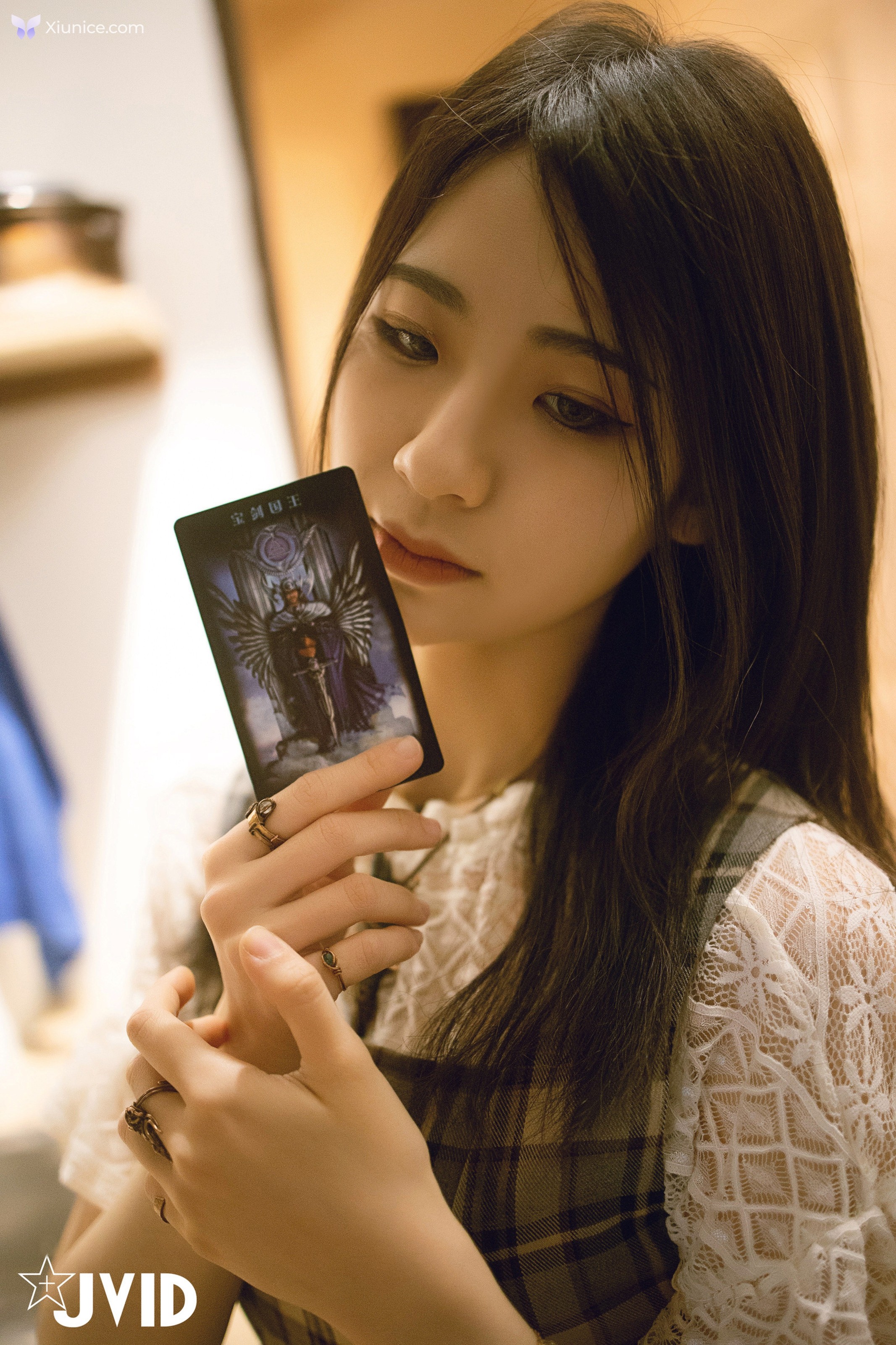 JVID 阿瓈 – 塔羅少女阿瓈 光明黑暗吞噬 三點全露無遮寫真 第43张