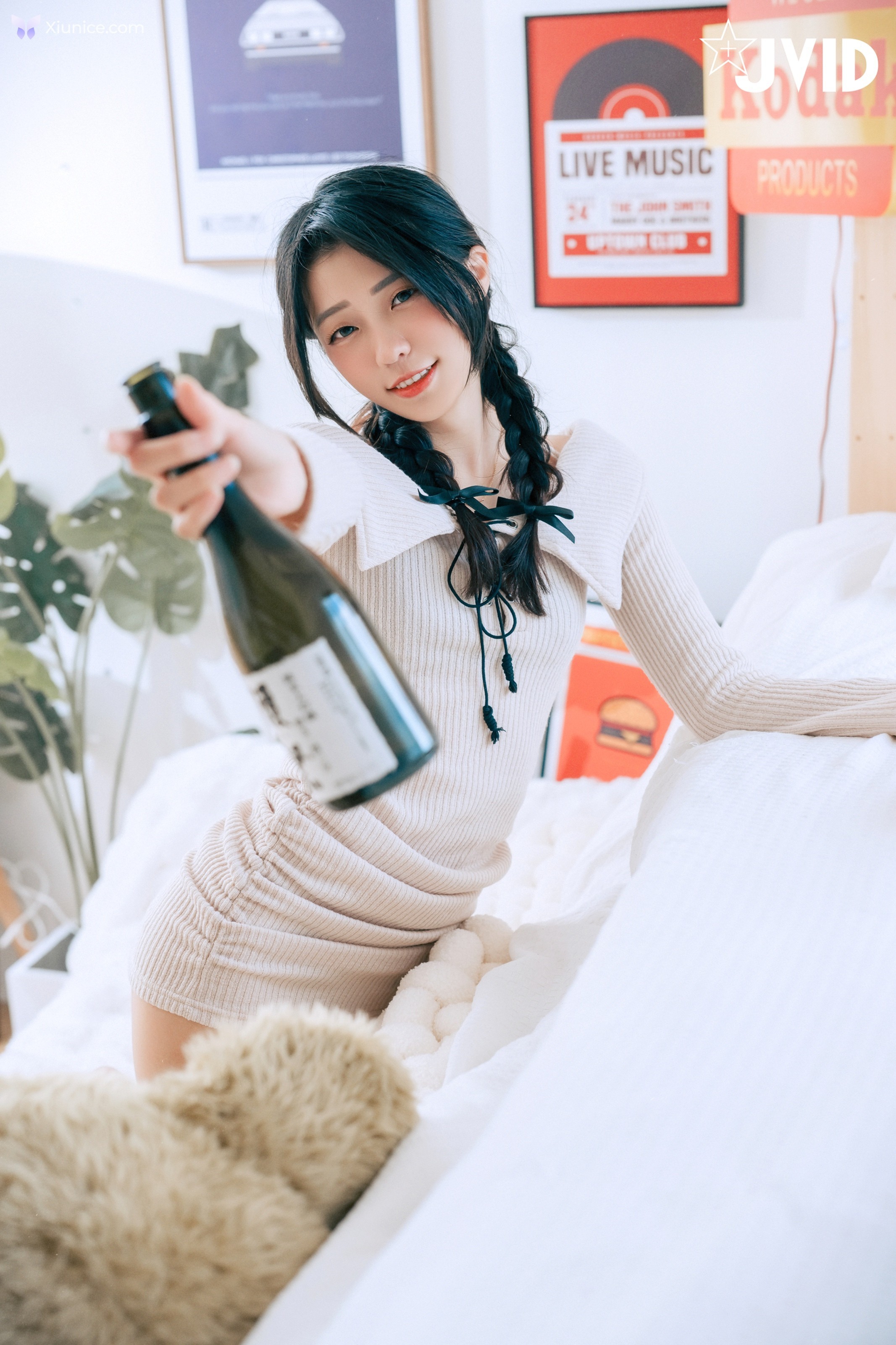 JVID 妍妍 Angel – 生日酒醉の強制性侵妍妍喝醉遭友人帶回脫光侵犯開腿露出美鮑主動撫摸肉棒 第504张