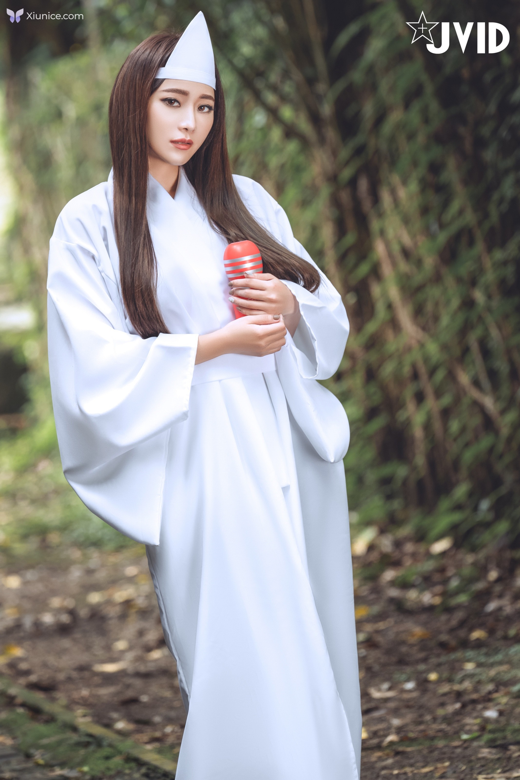 JVID Lele 樂樂 – E奶上空無遮痴女幽霊鬼姬杯來去鄉下住一晚出差沒想到卻…撞鬼了 第23张