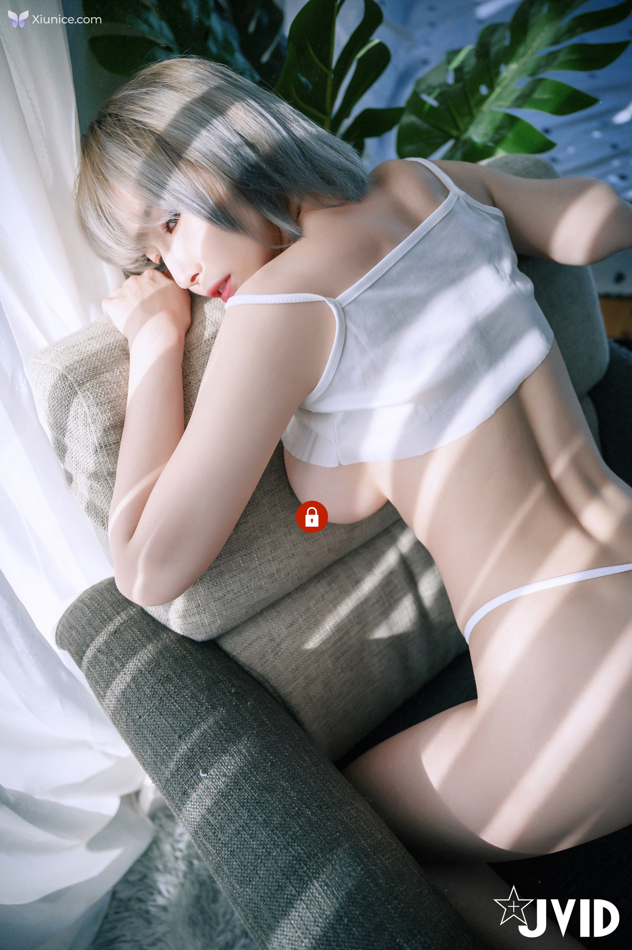 JVID 黎菲兒 – H Cup 巨乳美少女黎菲兒尺度解鎖這逆天的身材 不應該有胸貼擋住她的完美 第1张