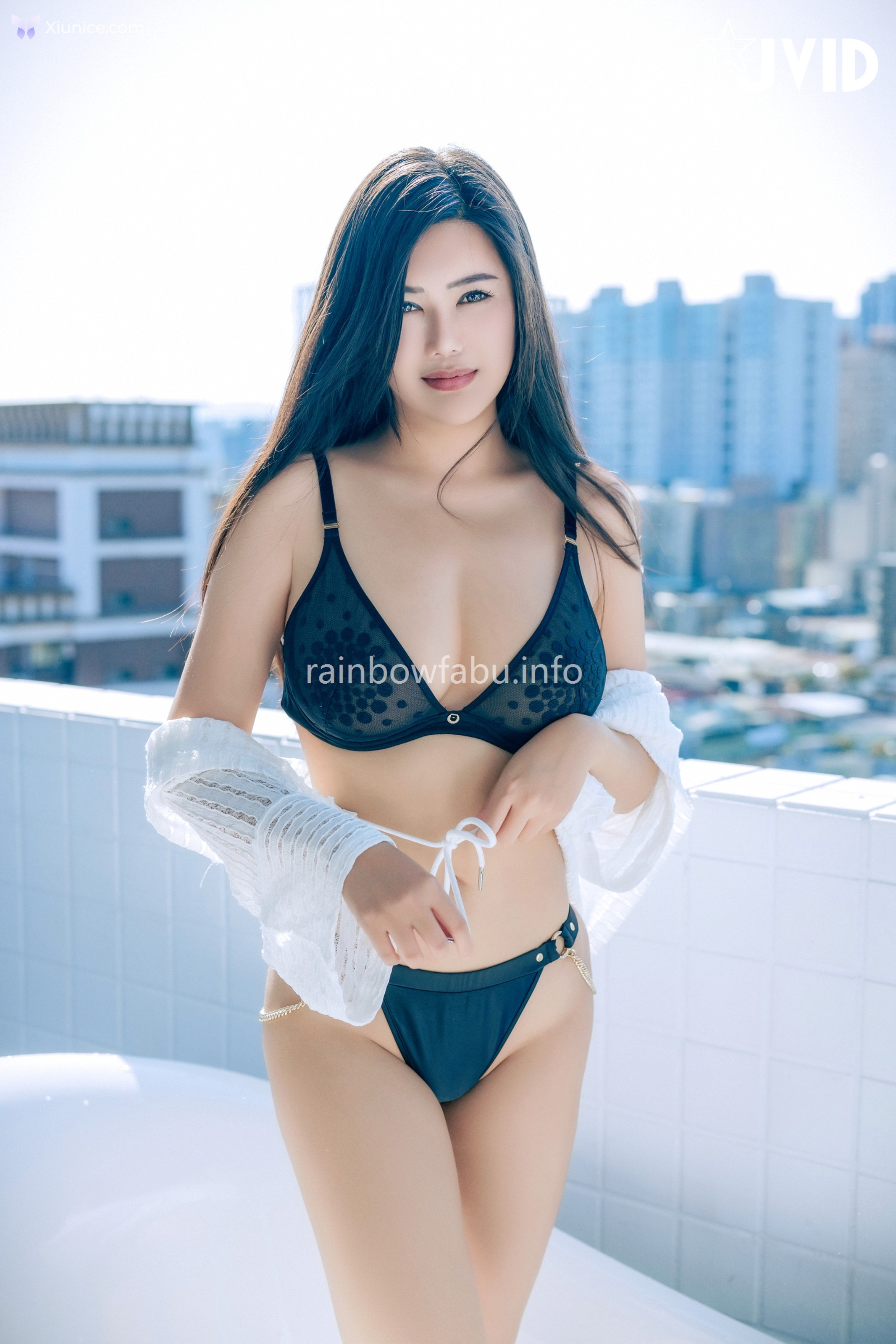 JVID 木木森 – 剛失戀の寂寞獨居美女脫下內衣胸猛巨乳彈出寂寞的女人 需要用肉棒撫慰她的情傷 第15张