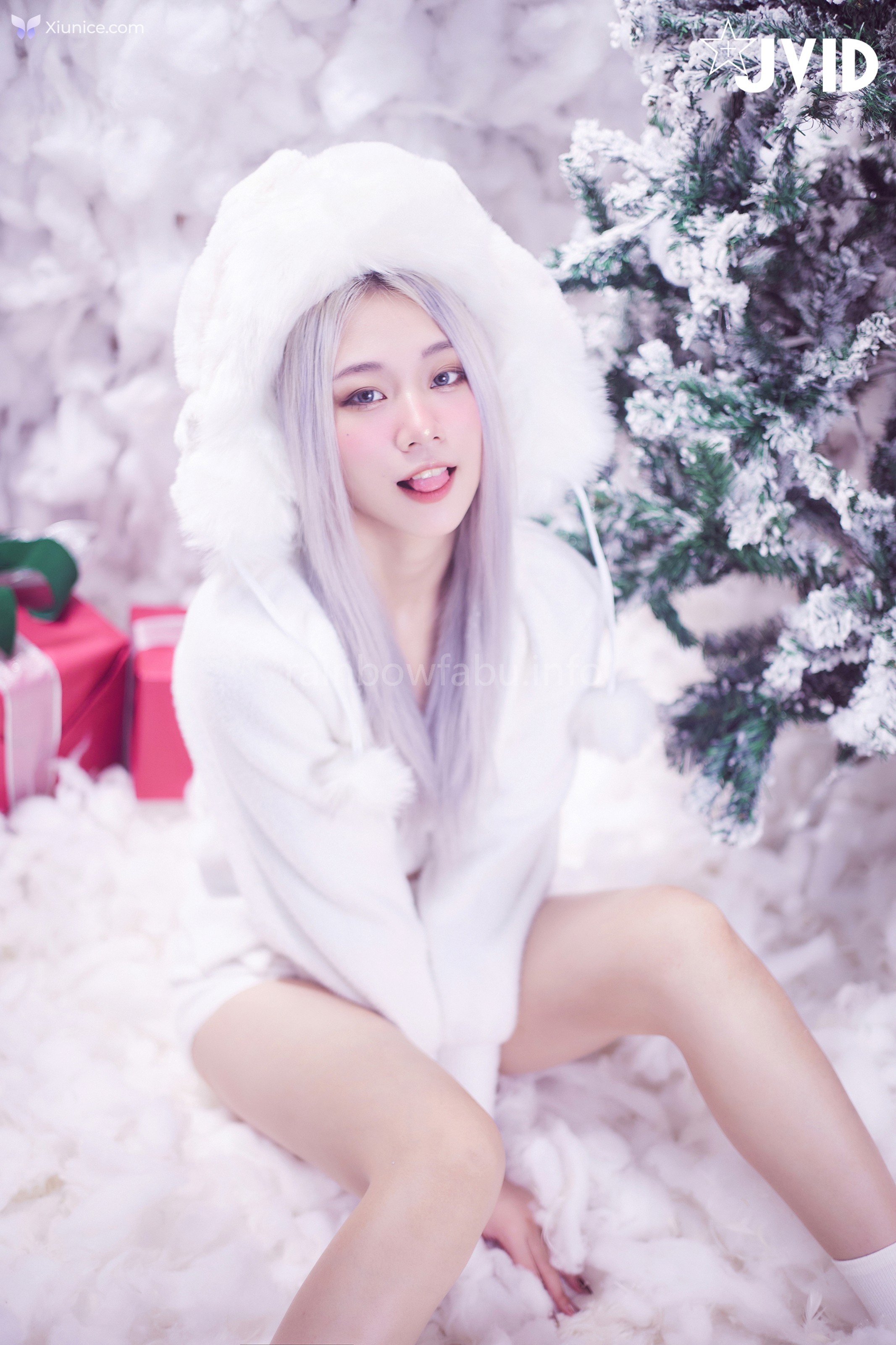 JVID Verna – 性感的愛死寂寞人雪女Verna陪你度過聖誕寒冬 第20张