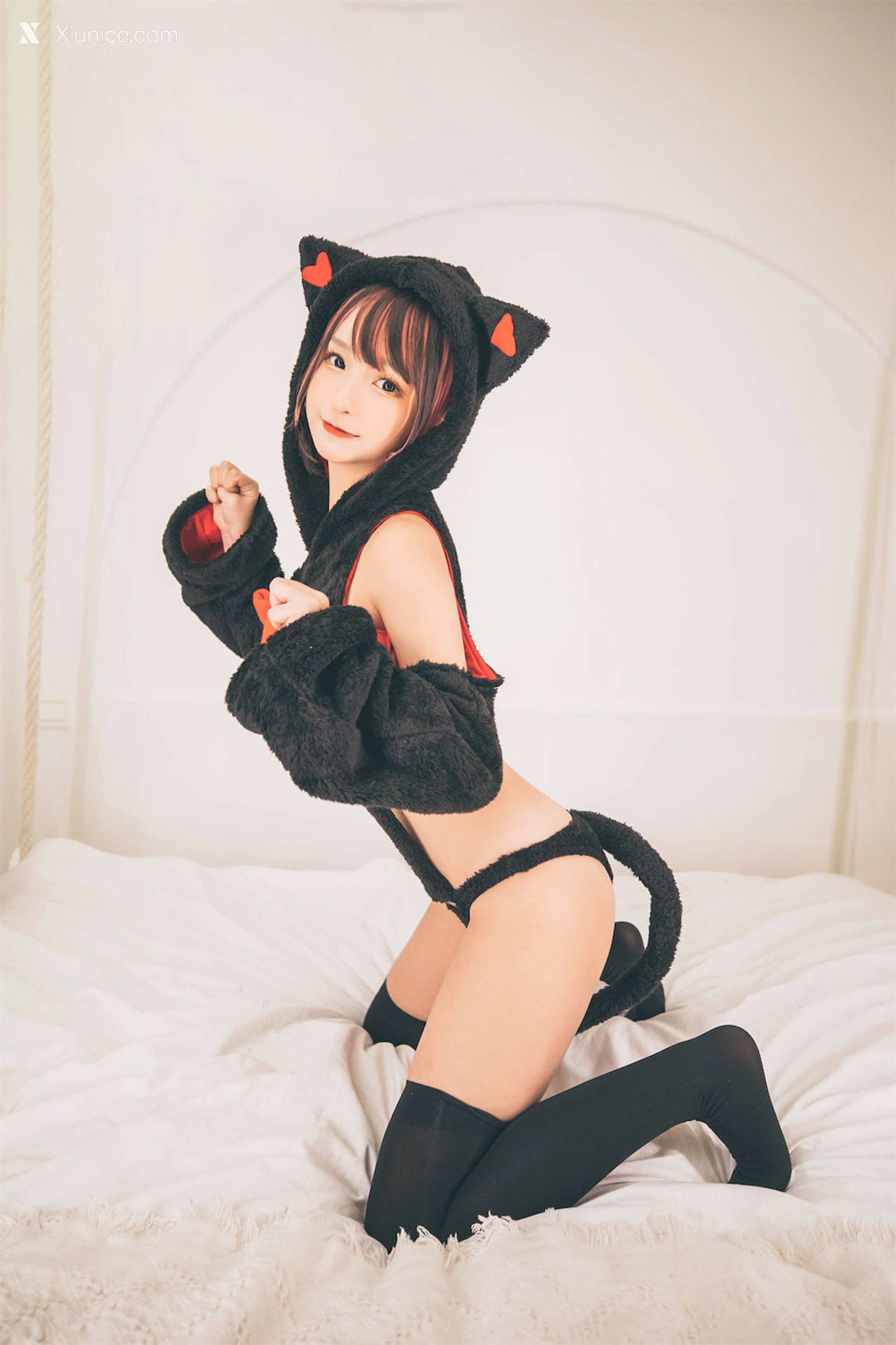 Coser@神楽坂真冬 Vol.077 绝对企画-《白黑の猫》 第69张