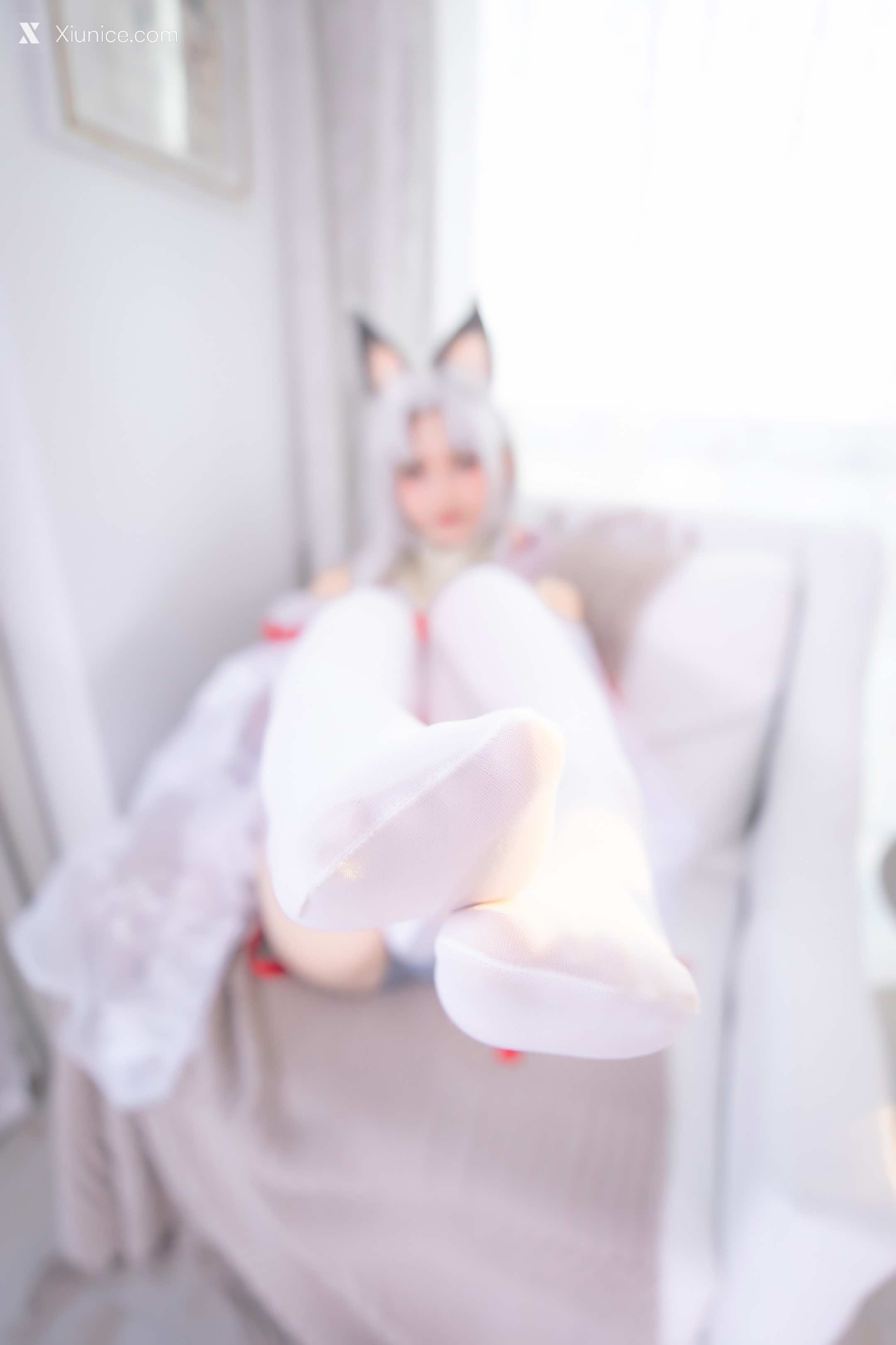 Coser@神楽坂真冬 Vol.105 白丝胡桃 第4张