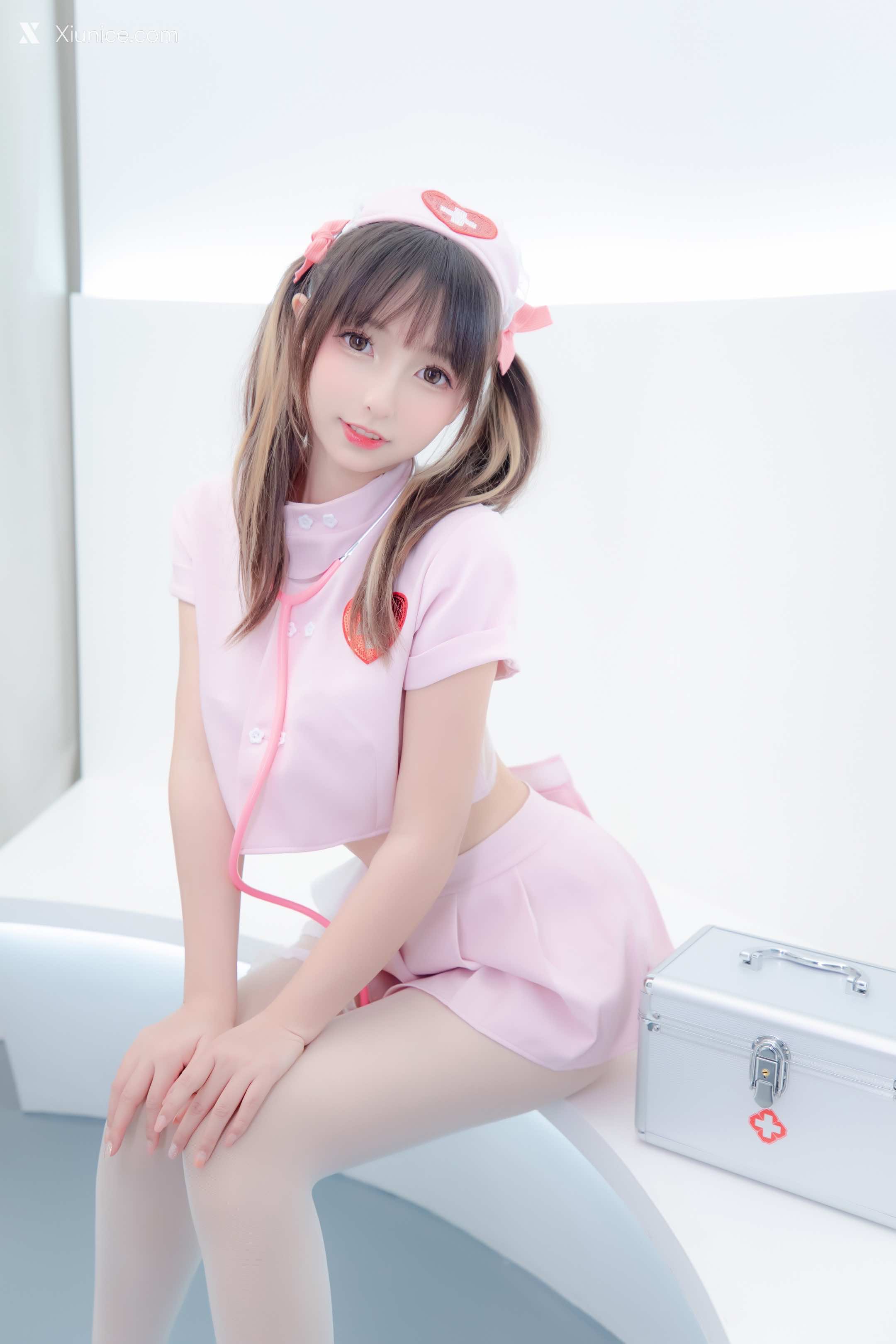 Coser@神楽坂真冬 Vol.084 绝对企画-白丝护士《心身バランス》 第76张