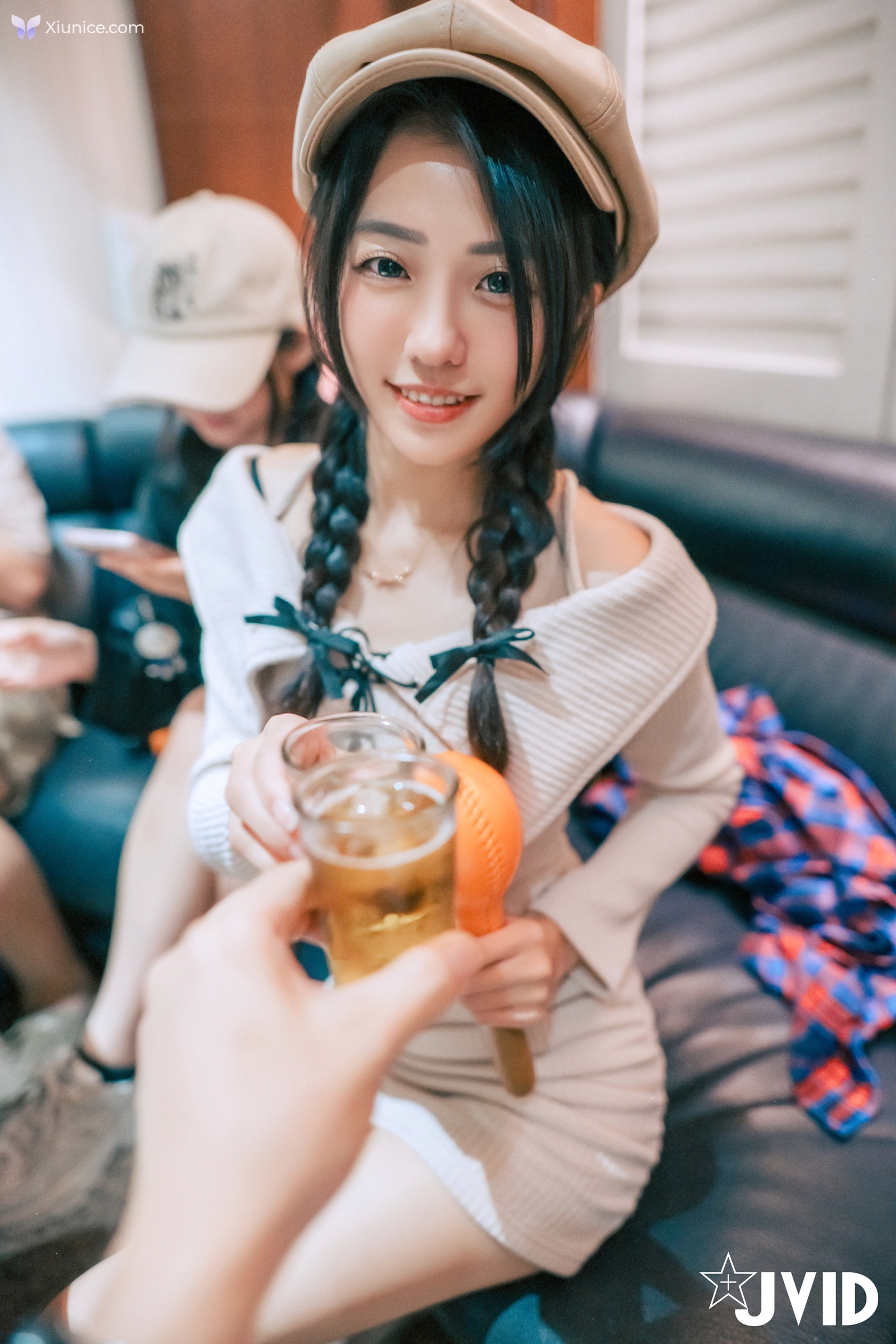 JVID 妍妍 Angel – 生日酒醉の強制性侵妍妍喝醉遭友人帶回脫光侵犯開腿露出美鮑主動撫摸肉棒 第266张