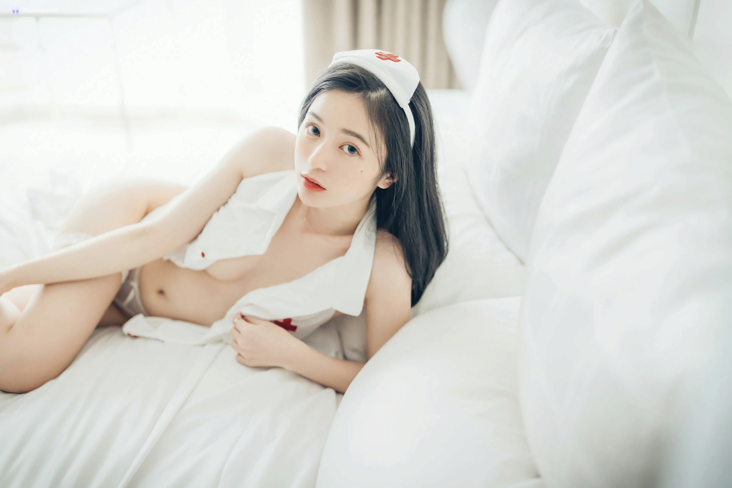 JVID 辰辰 – 透明內褲張開腳比駱駝蹄還更厲害中空小護士兩片式睡衣 第87张