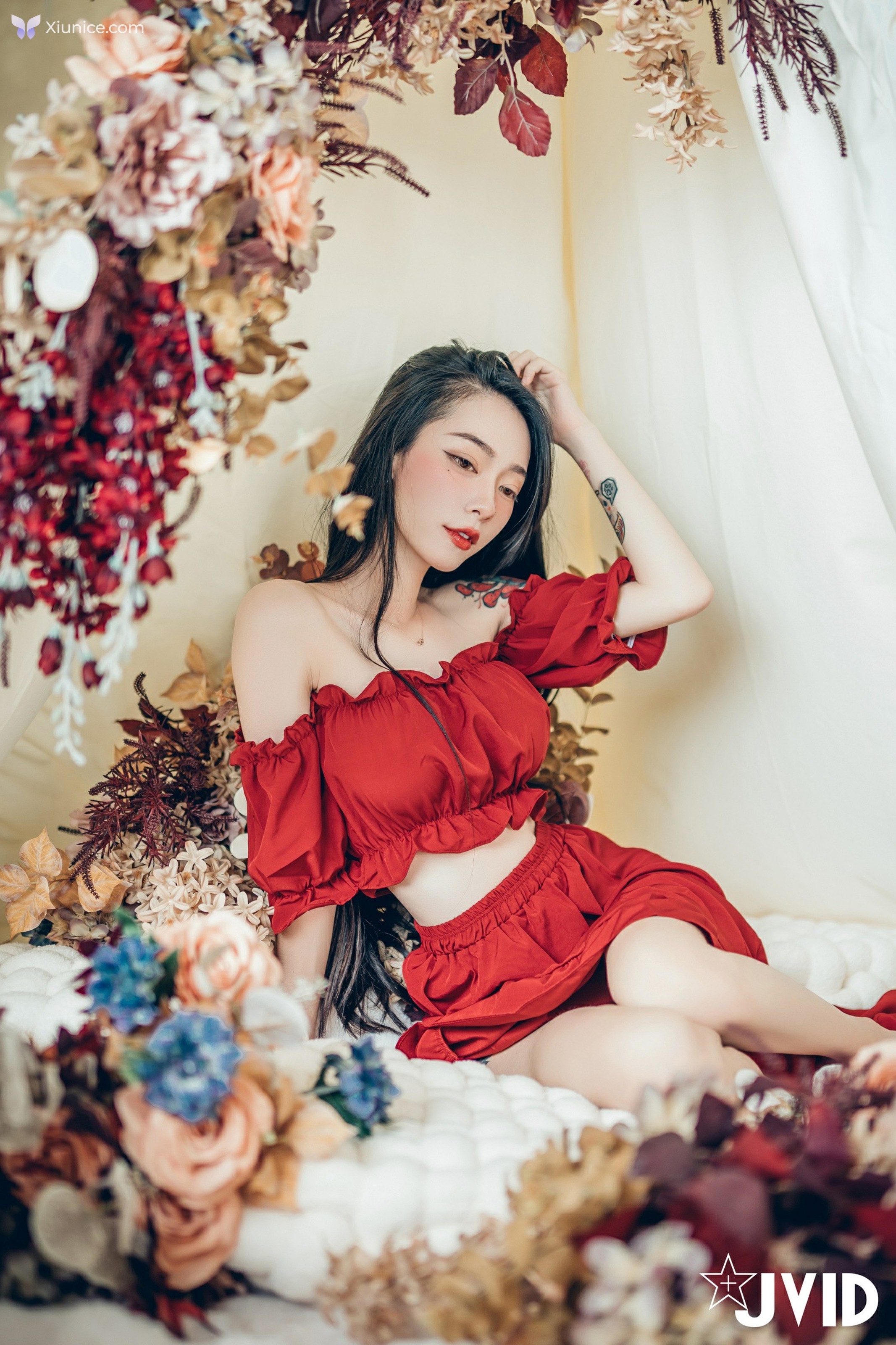 JVID 飄飄哥 – 巨乳飄飄女神精心打造的誠意寫真動漫般的完美身材還有超可愛的神祕客串喔 第54张