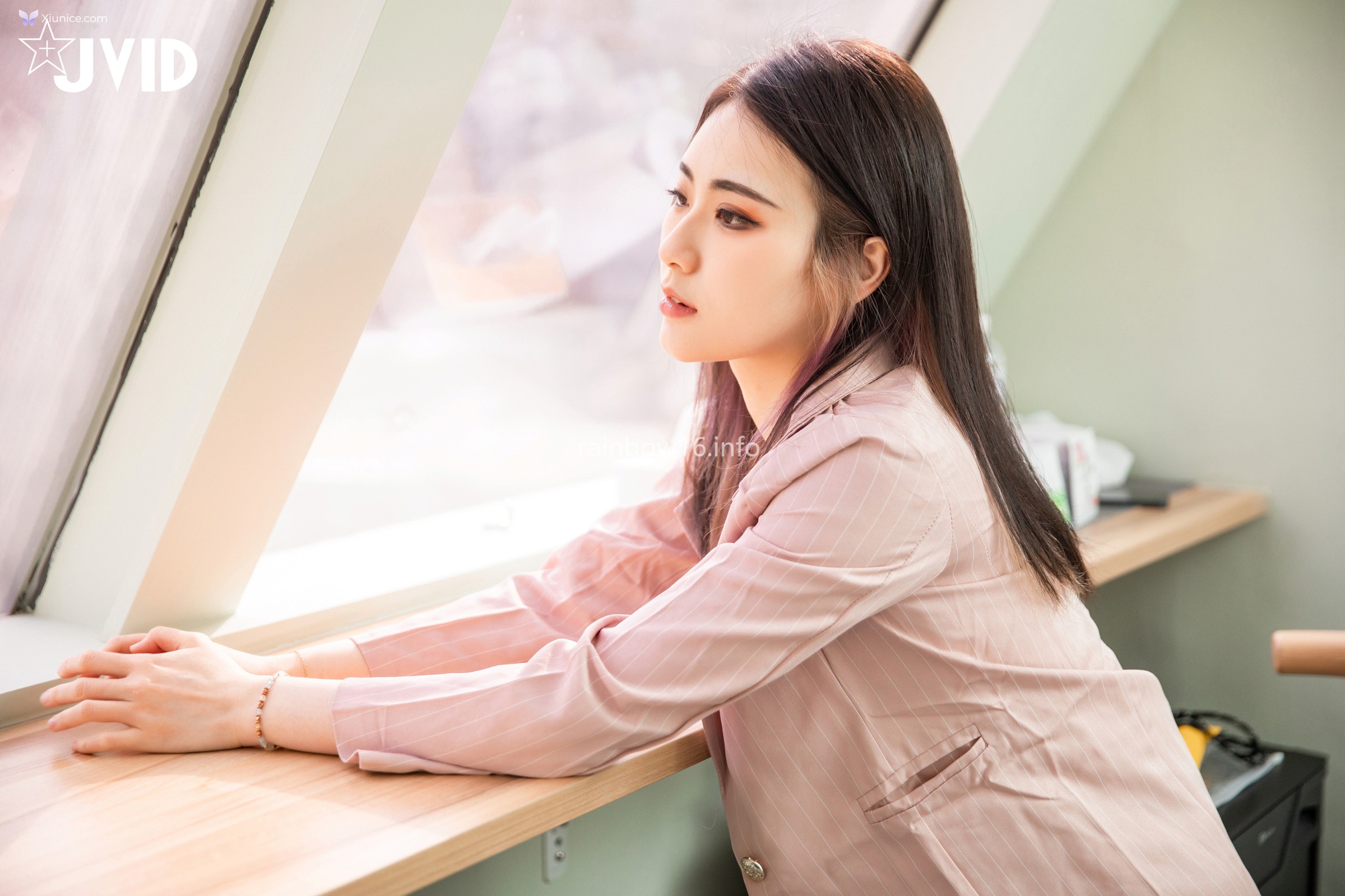 JVID 阿黎 – 公司新來的霸氣女業務 業績第一名 原來都是用肉體來換來的合約 難怪一直保持銷冠的地位 第10张