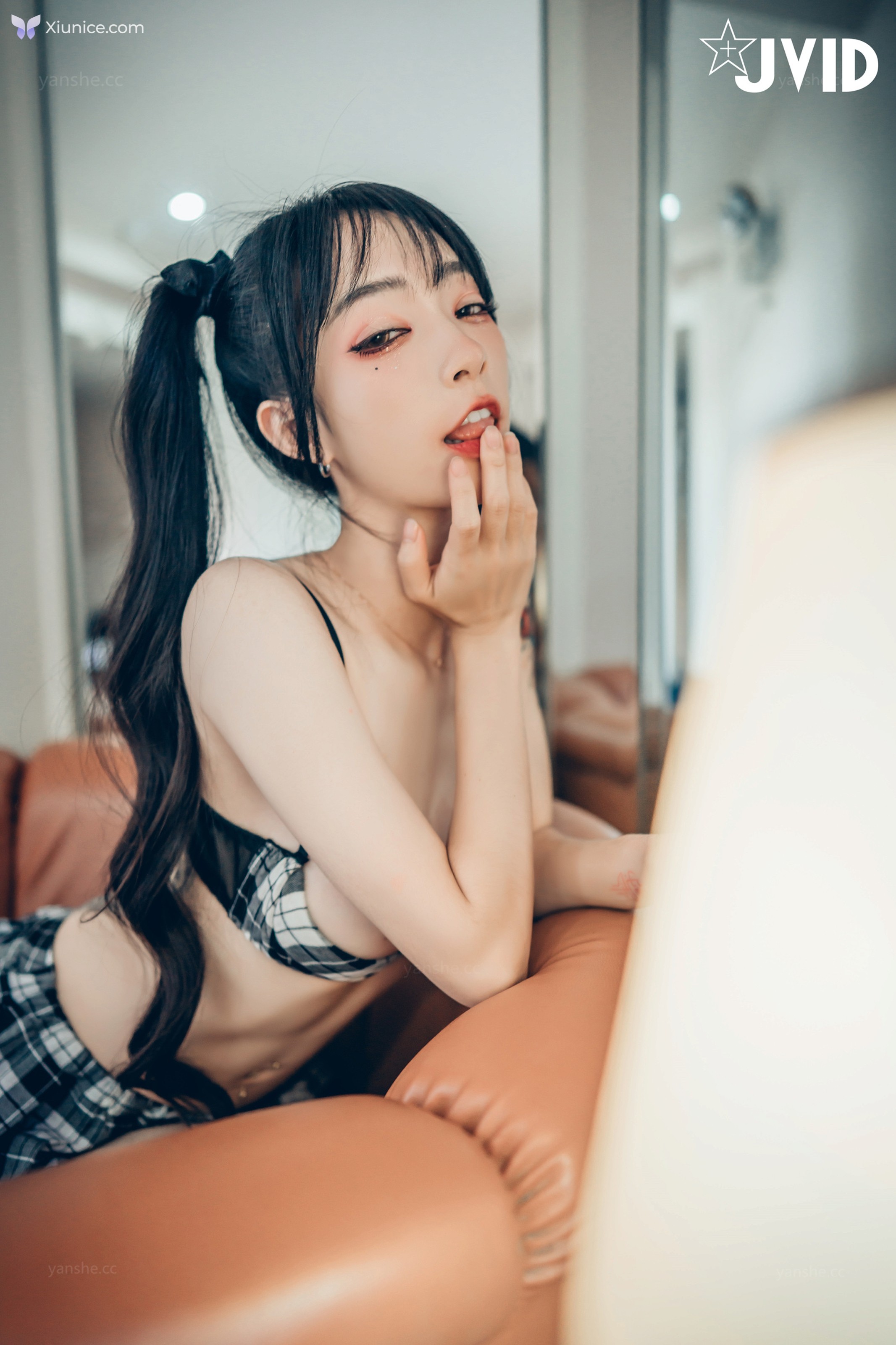 JVID 飄飄哥 – 色色妄想系列 校花也是大姐頭 第77张