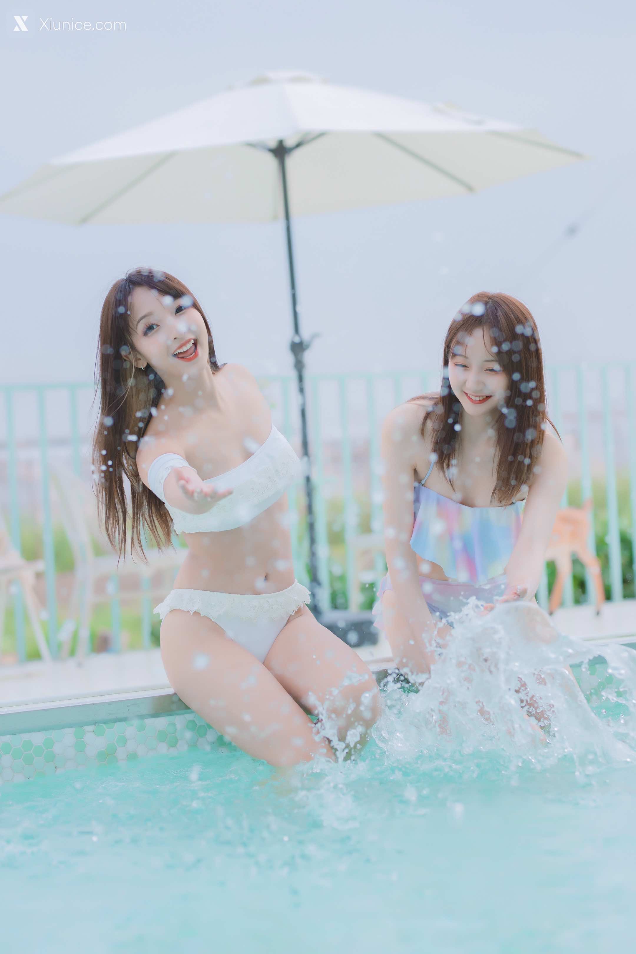 Coser@神楽坂真冬 Vol.058 绝对企画-夏日双人比基尼《笑颜水时计》 第29张