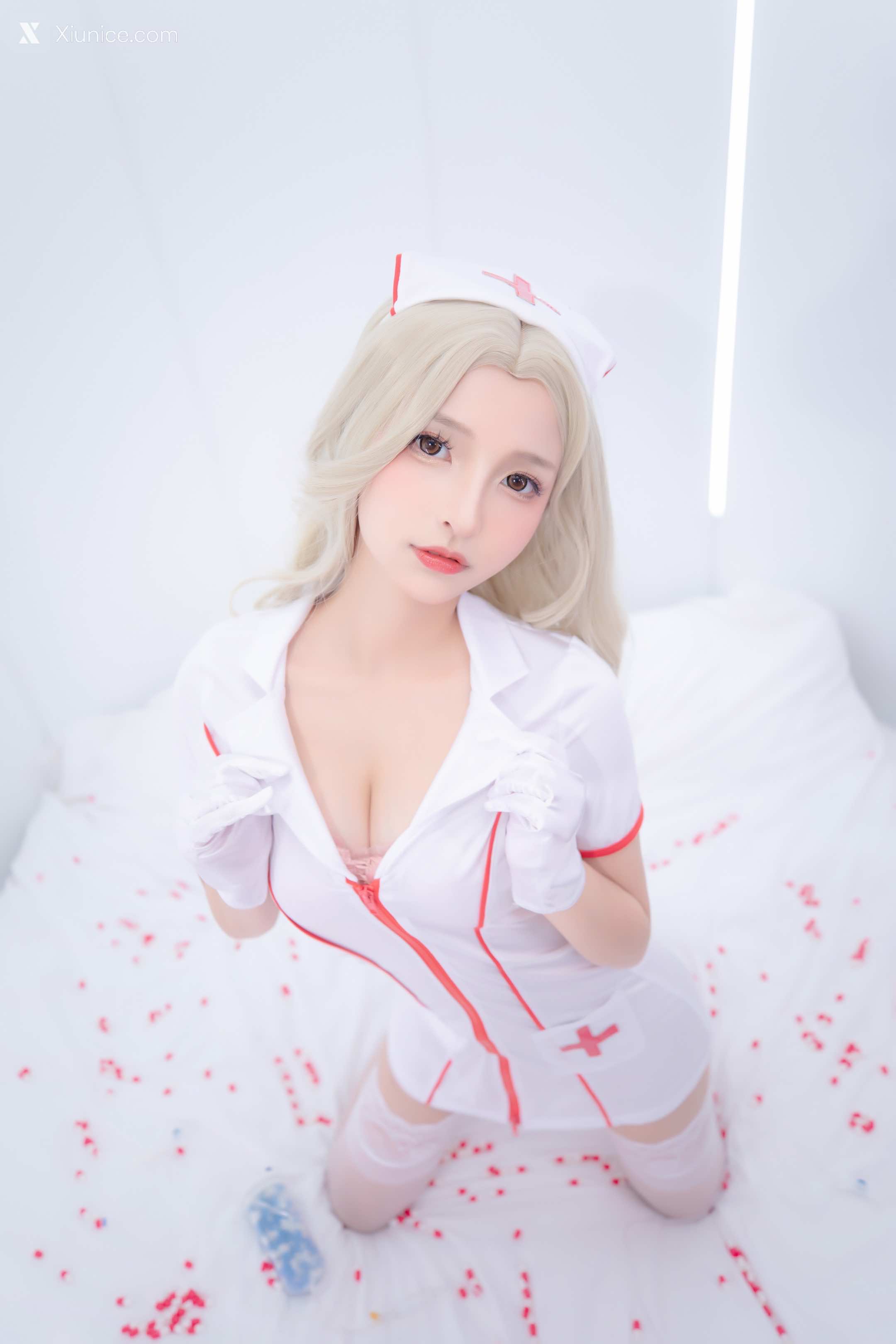 Coser@神楽坂真冬 Vol.084 绝对企画-白丝护士《心身バランス》 第122张