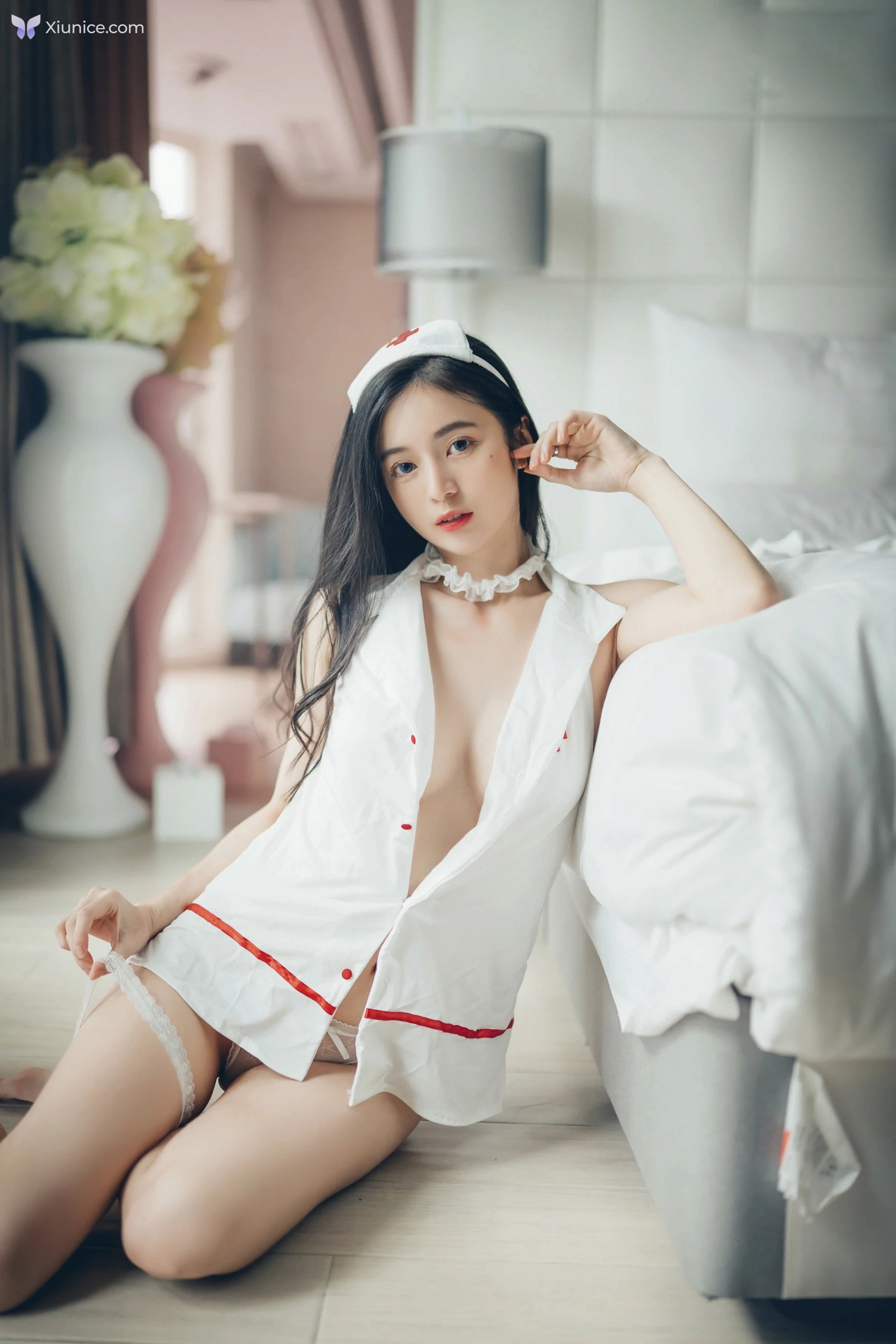 JVID 辰辰 – 透明內褲張開腳比駱駝蹄還更厲害中空小護士兩片式睡衣 第75张