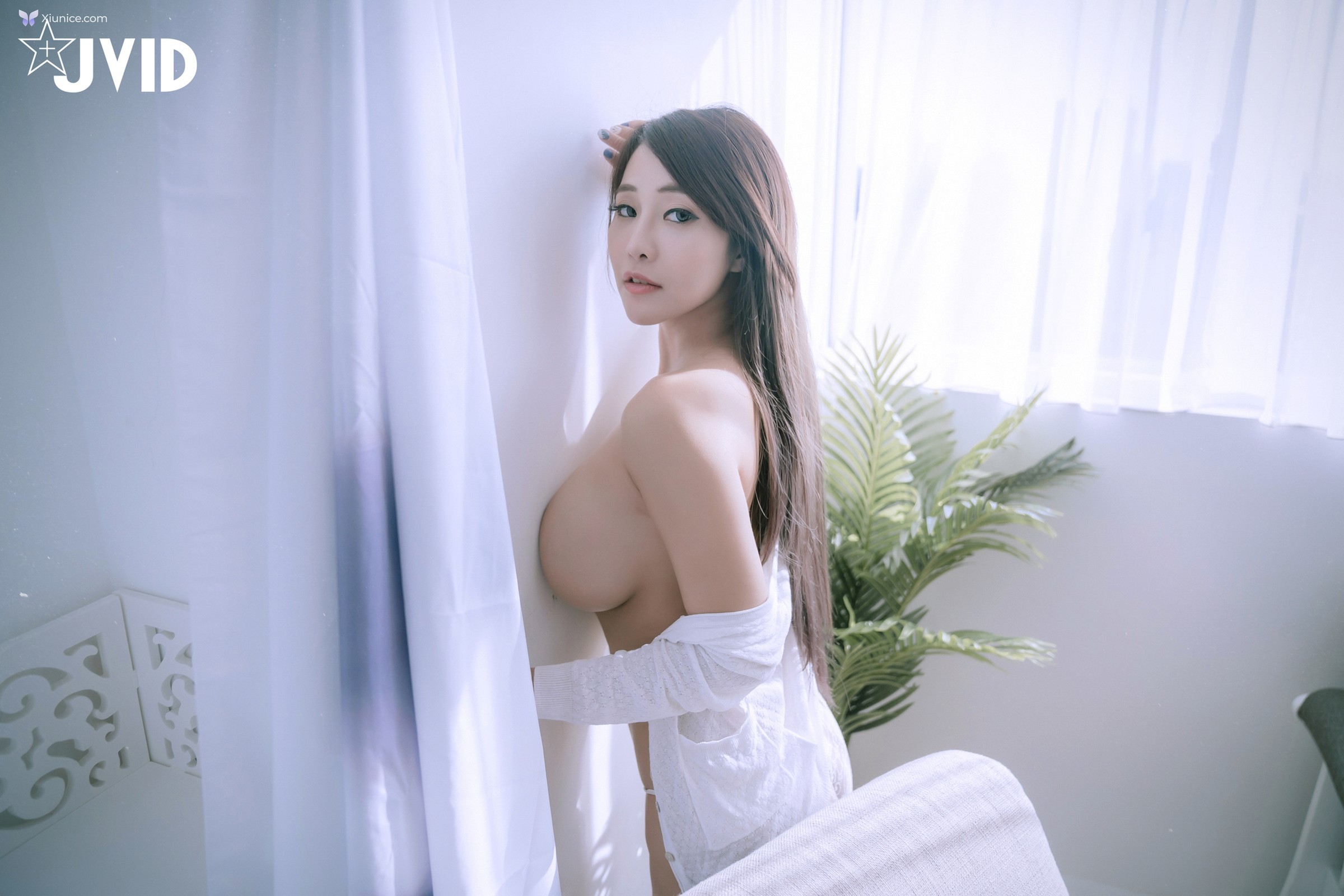 JVID Lele 樂樂 – 美巨乳樂樂最新力作性感晨光等你一起來滾床 第78张