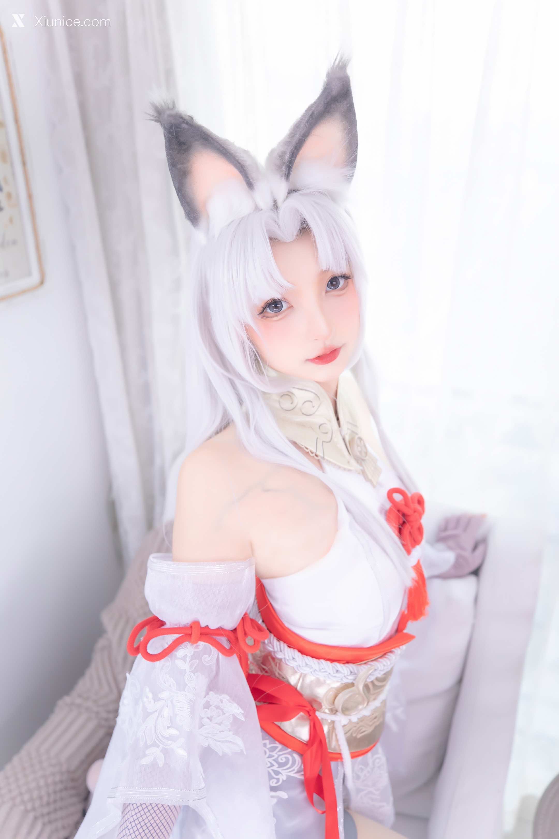 Coser@神楽坂真冬 Vol.105 白丝胡桃 第13张