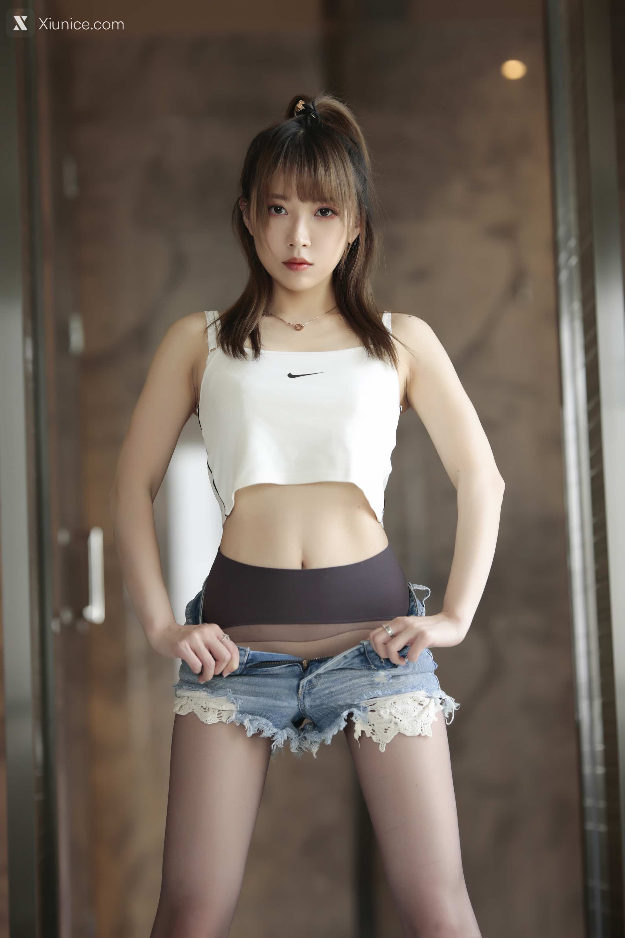 Coser@小女巫露娜 牛仔小裤裤 第31张