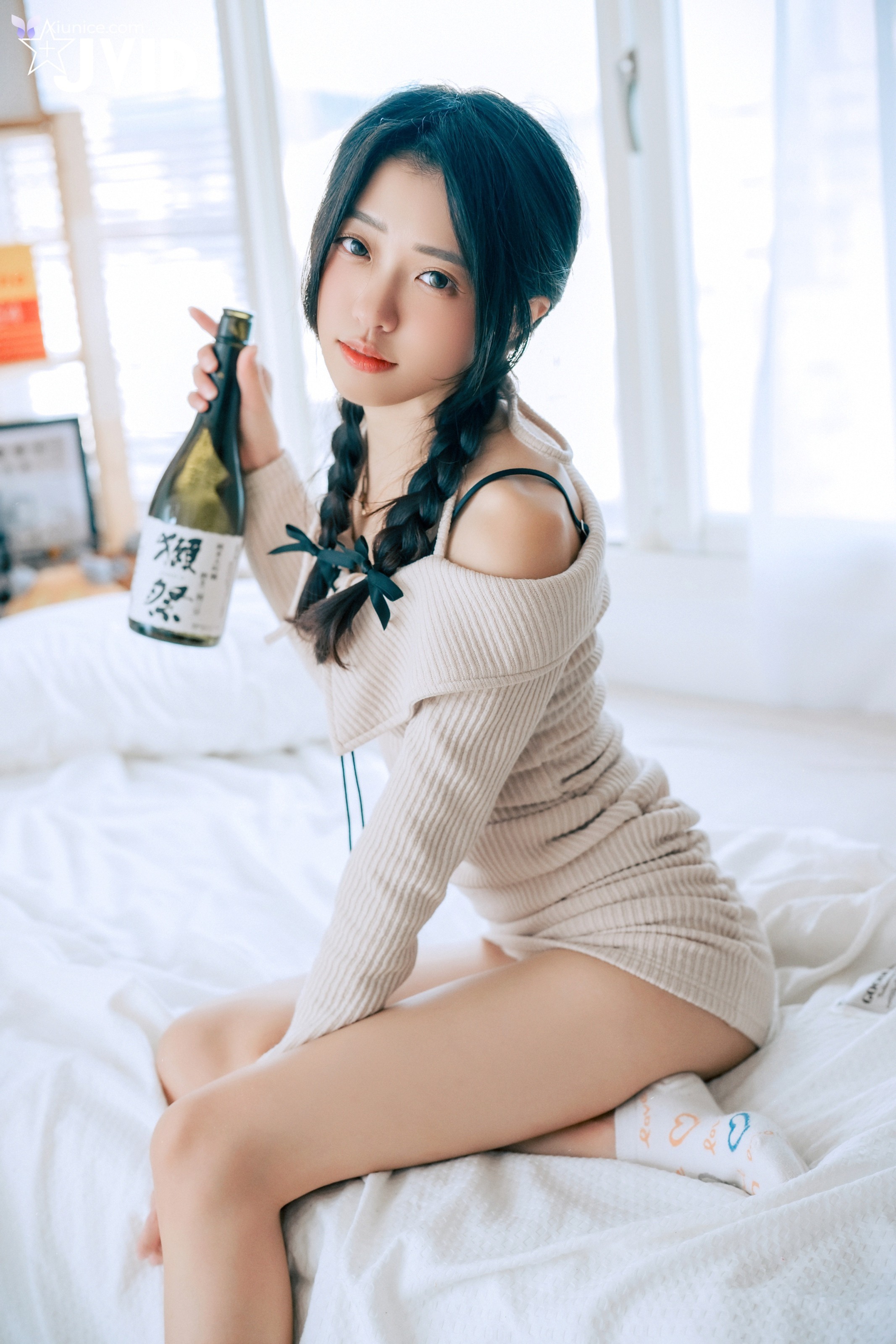 JVID 妍妍 Angel – 生日酒醉の強制性侵妍妍喝醉遭友人帶回脫光侵犯開腿露出美鮑主動撫摸肉棒 第481张