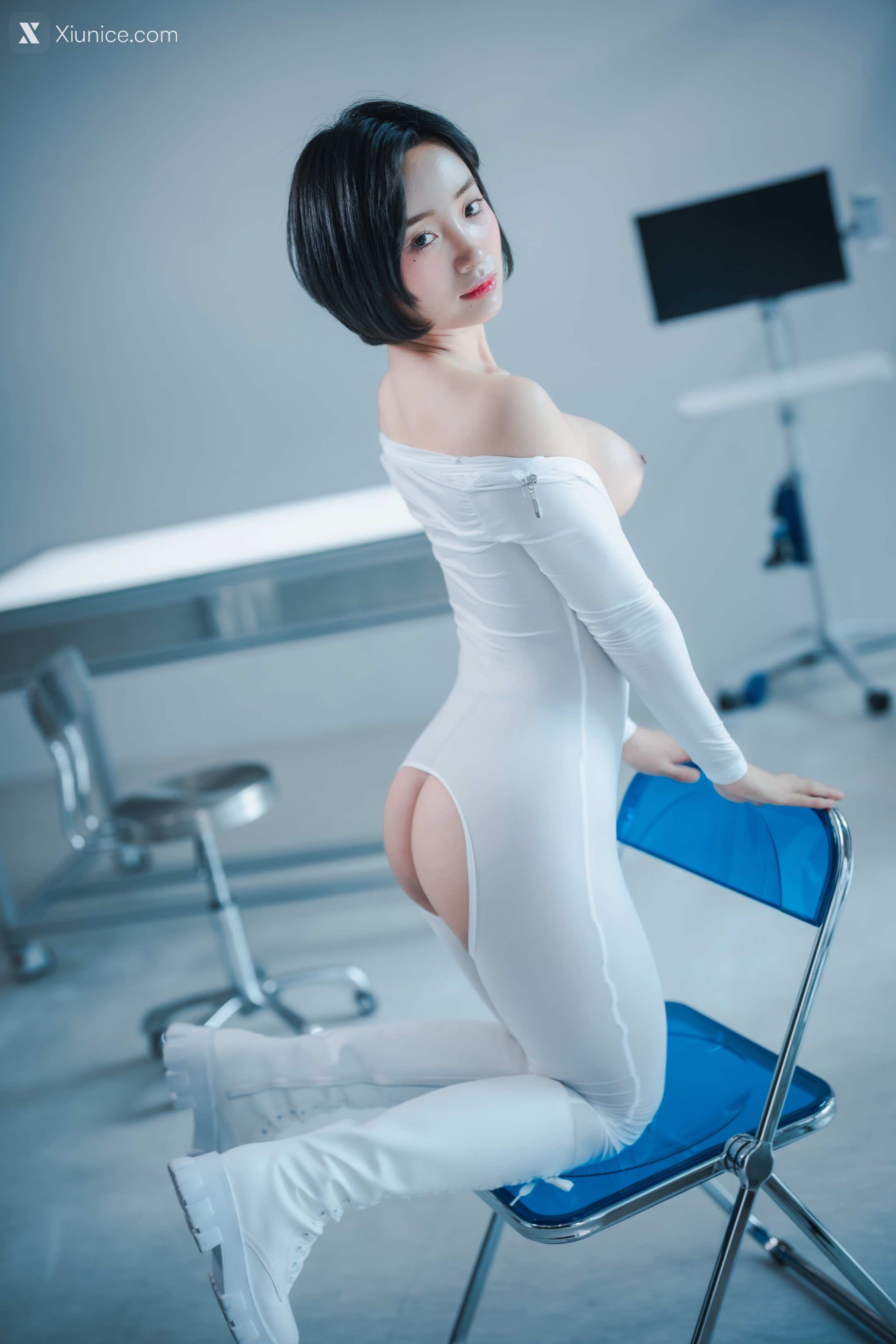 DJAWA Photo – Booty Queen – Naughty Worker & Supervisor 第50张