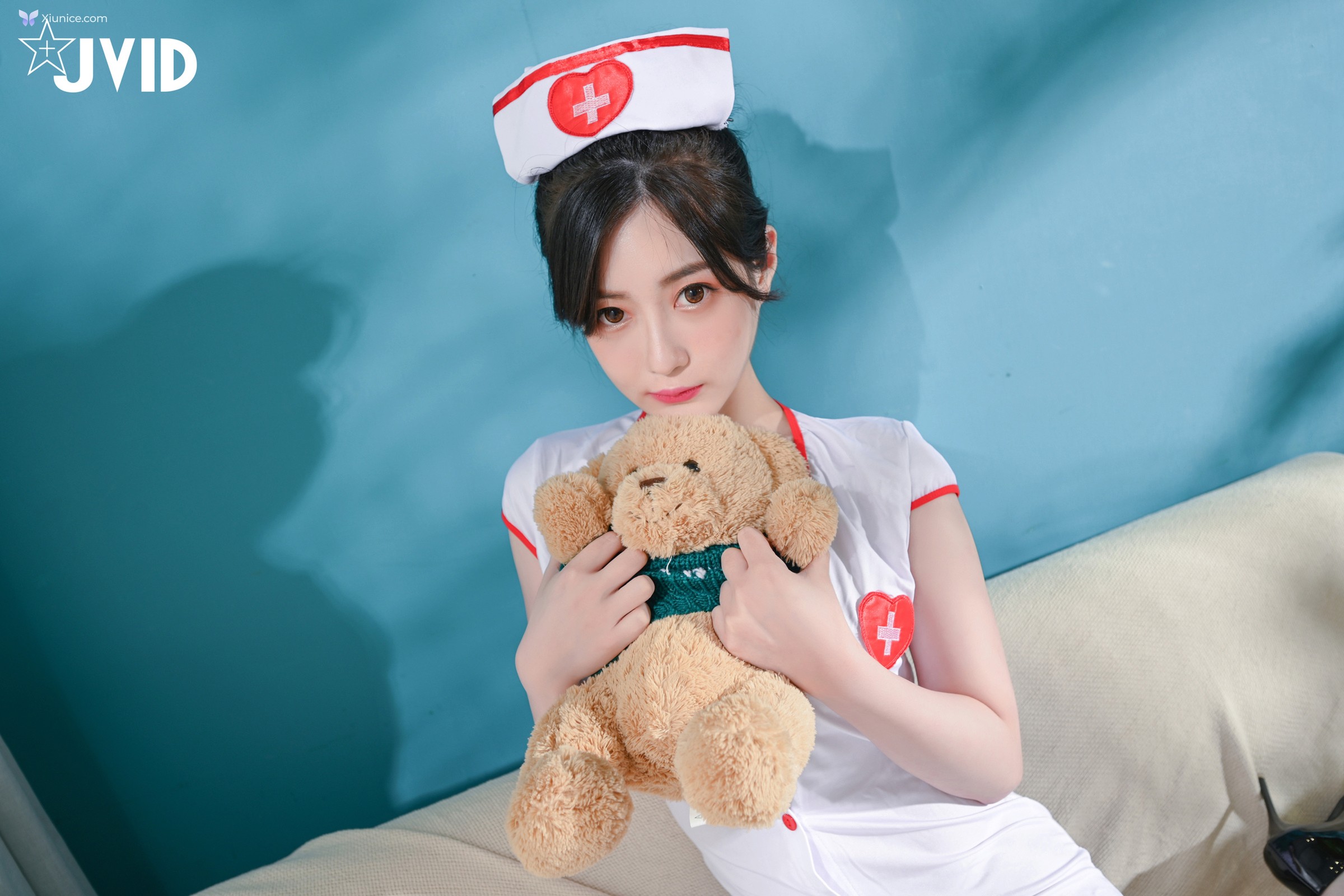 JVID 璃奈醬 – 打完疫苗是不是發燒酸痛痛小護士璃奈醬全心陪伴照顧你還沒輪到打疫苗超幹沒關係璃奈醬腳開開給你在神鮑裡注入白色汁液 第92张