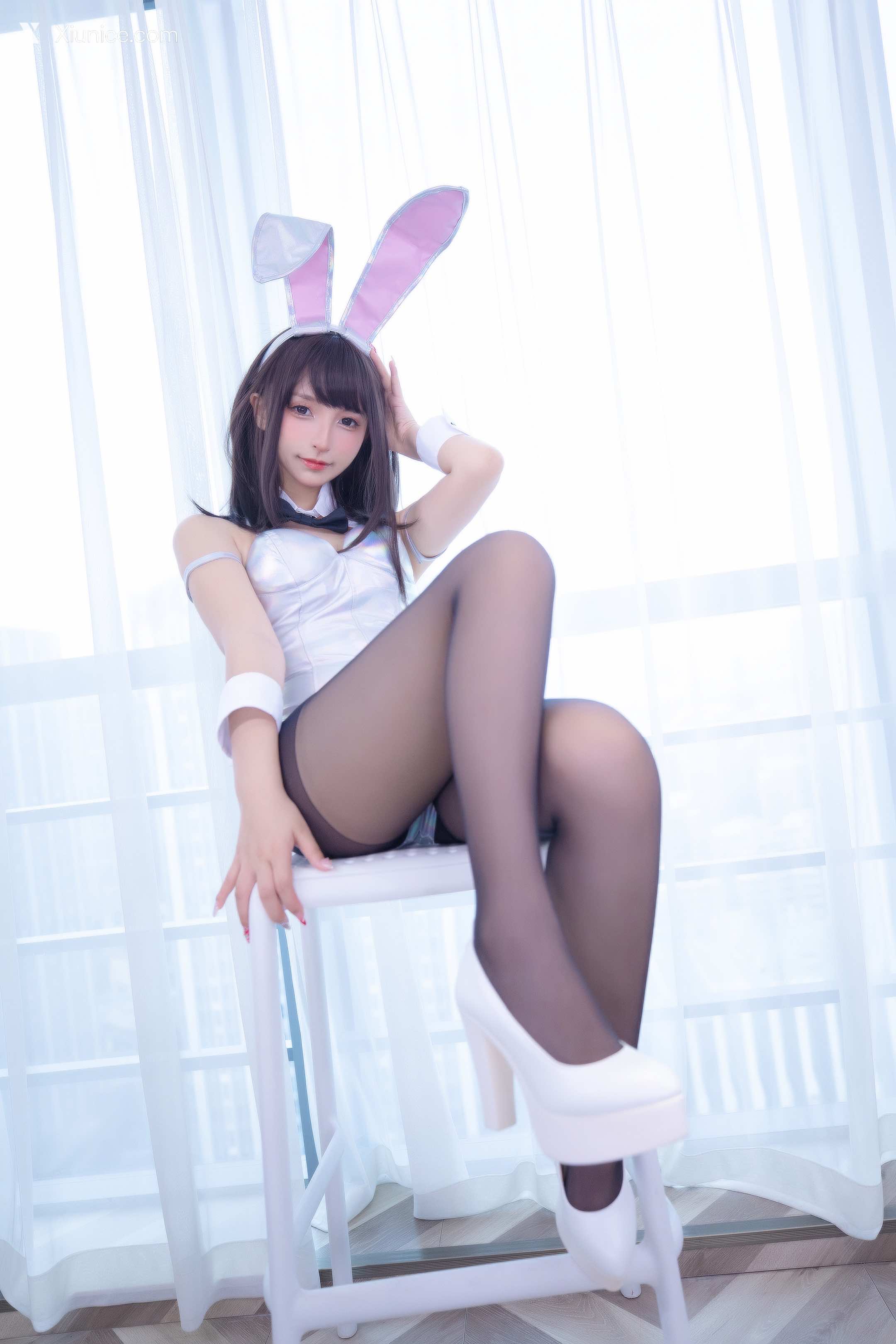Coser@神楽坂真冬 Vol.089 绝对企画-兔女郎与钢管《バニーバブル》 第24张