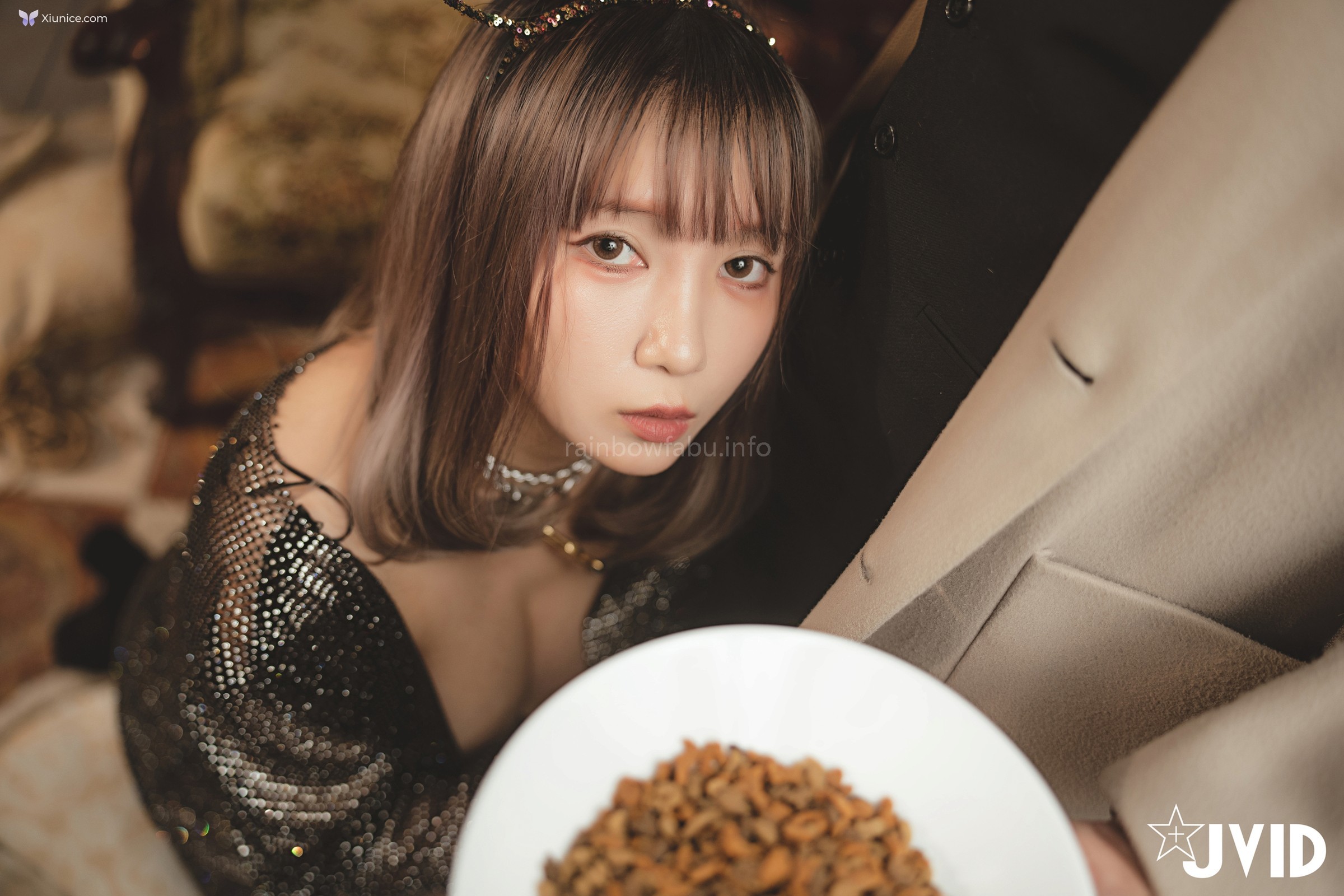 JVID 于心 咪嚕DaRLing – 兔兔比賽上空無碼 于心x咪嚕 淪為下流母畜 紳士的調教法則 讓女孩心甘請願當肉便器的五步驟 第76张