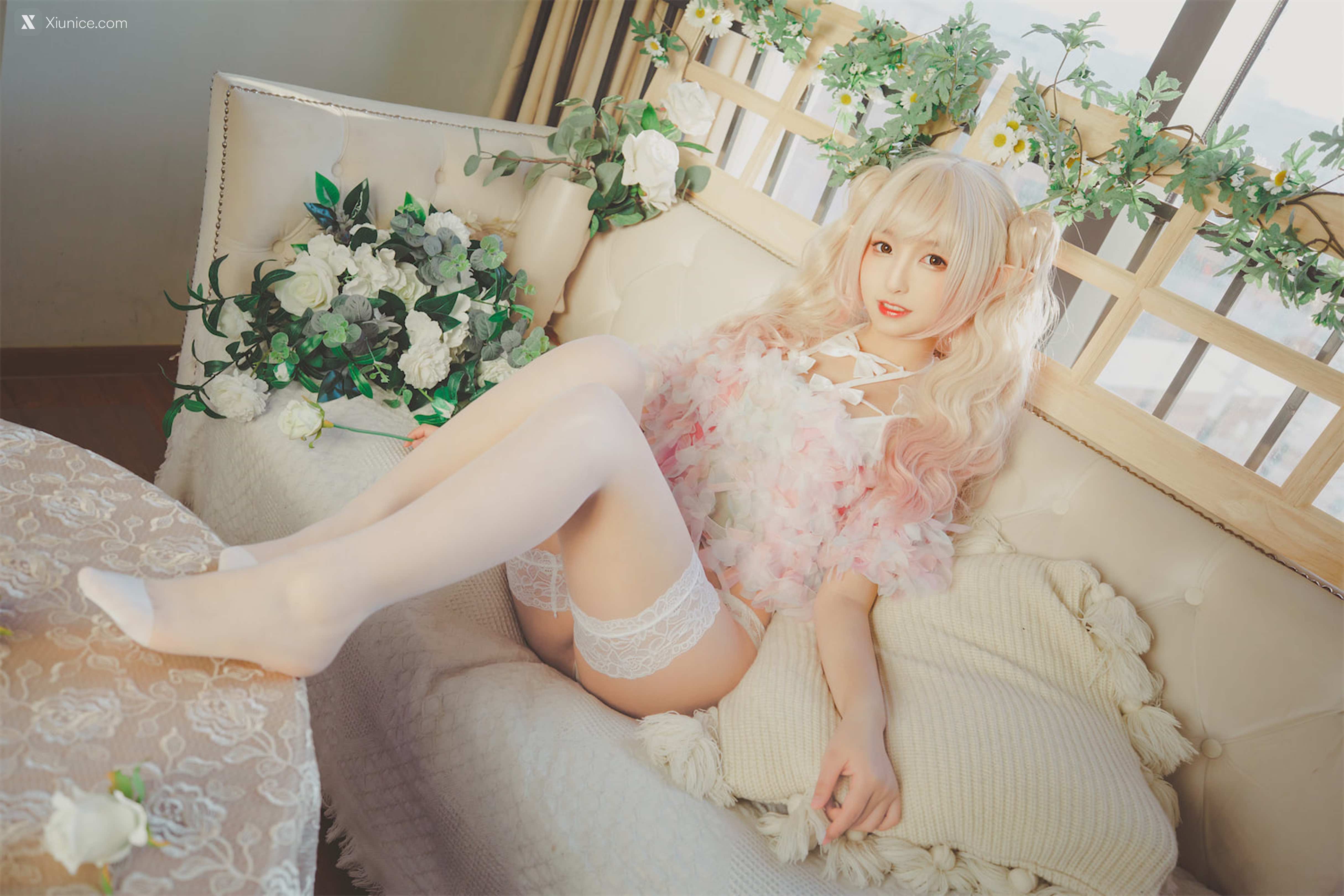 Coser@神楽坂真冬 Vol.082 绝对企画-黑白丝《柔らかい永遠》 第17张