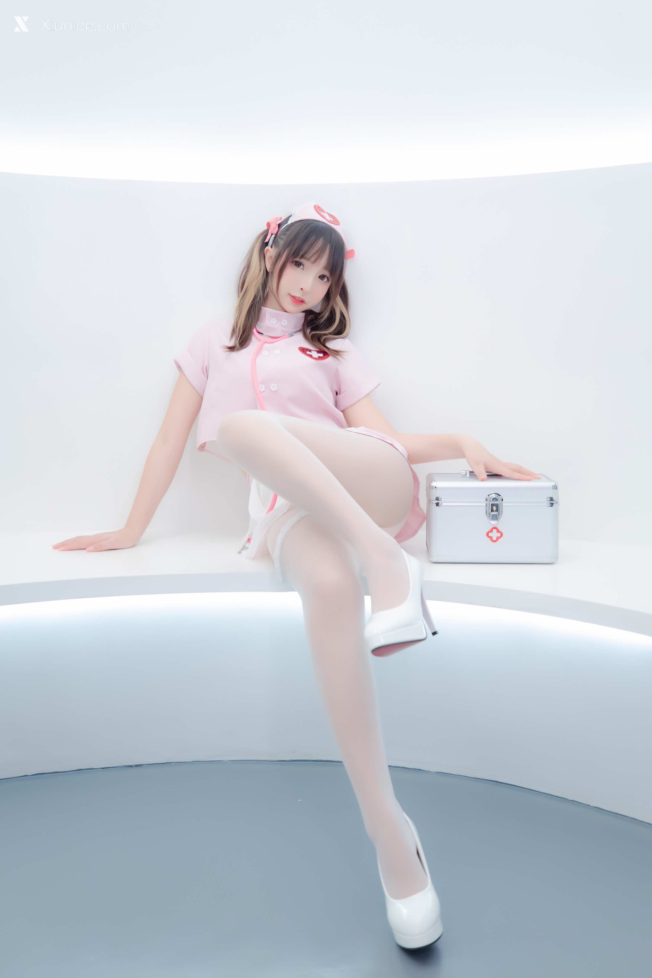 Coser@神楽坂真冬 Vol.084 绝对企画-白丝护士《心身バランス》 第70张