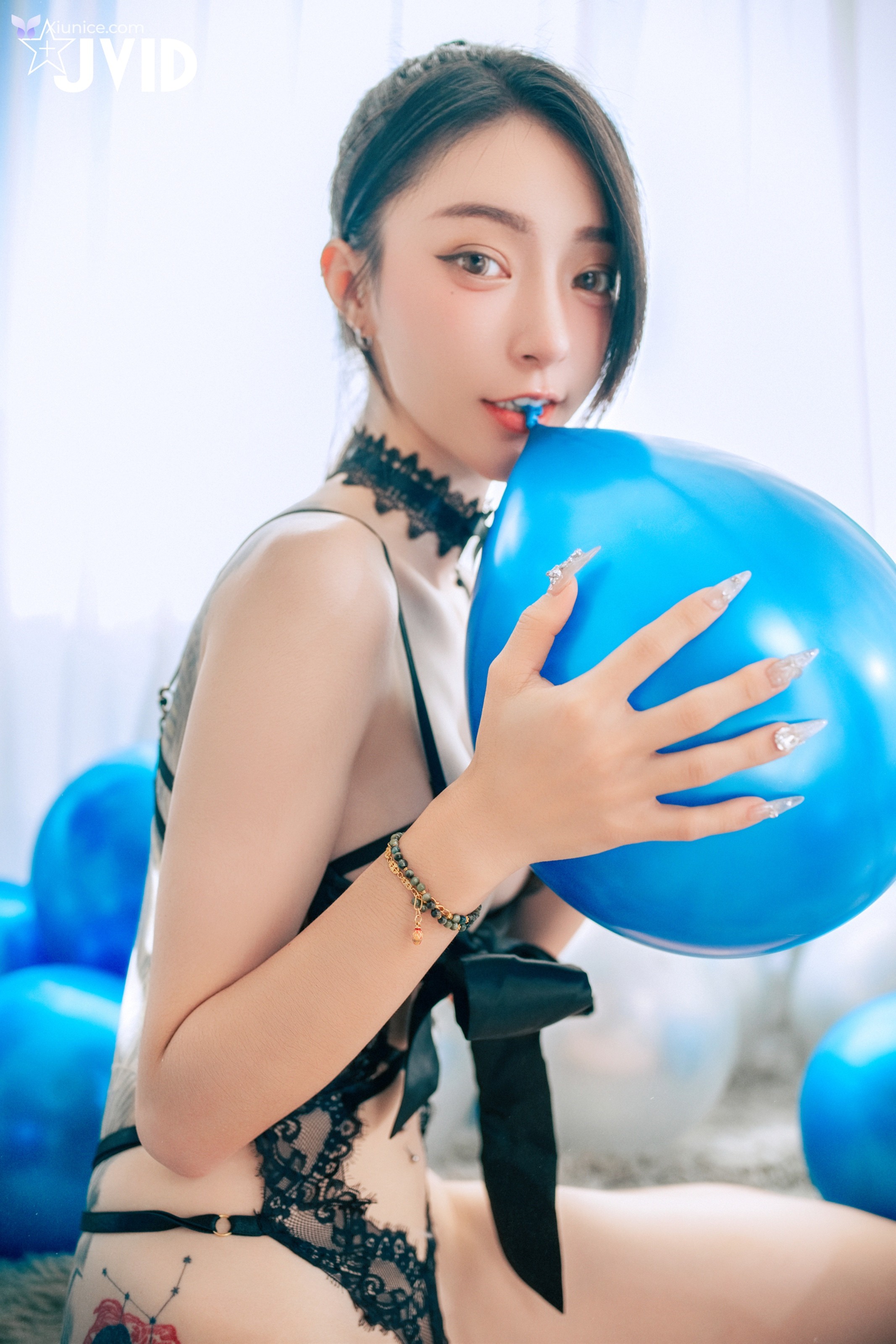 JVID 飄飄哥 – 最狂尺度生日特輯極細丁無膚膠色色の裸體生日趴飄飄慶生被脫光光塗抹奶油超細線丁無膚膠擠出誘人駱駝蹄屁股翹高背後位視角超色慾超誘人裸體奶油慶生影片熱映中 第21张