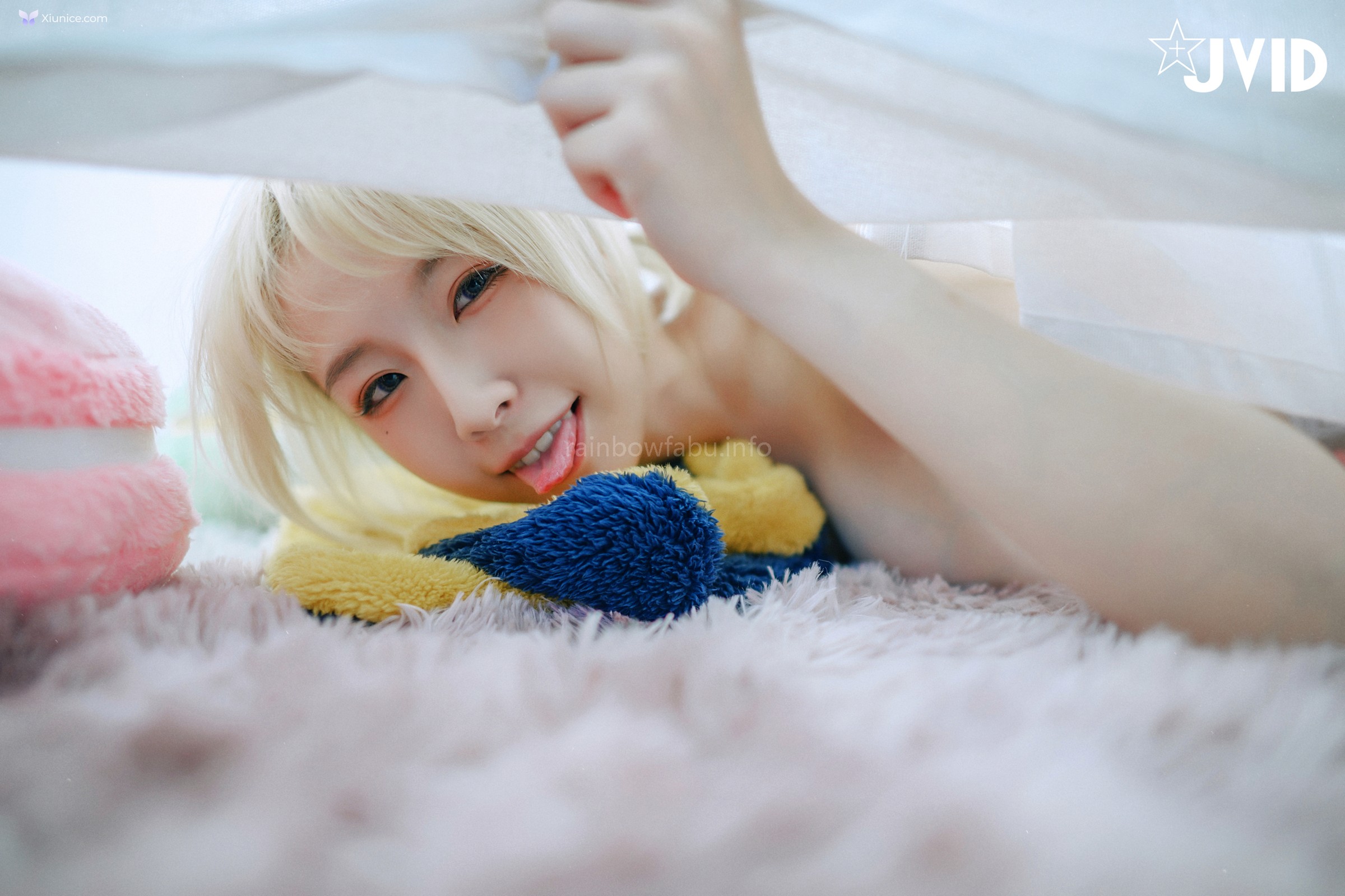 JVID 黎菲兒 – 不愛穿衣服的巨乳誘惑被衝撞晃動的巨乳讓人血脈噴張 第161张