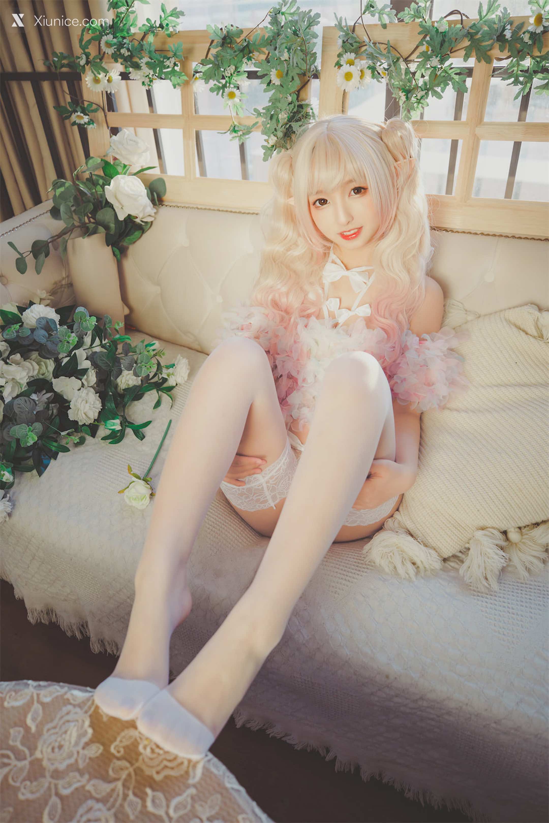 Coser@神楽坂真冬 Vol.082 绝对企画-黑白丝《柔らかい永遠》 第34张