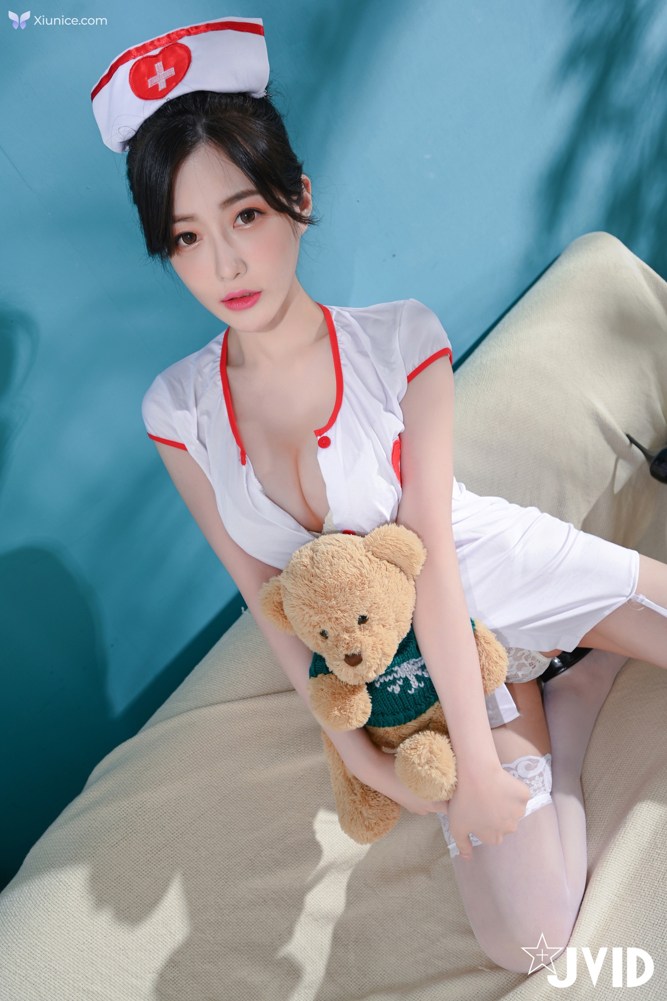 JVID 璃奈醬 – 打完疫苗是不是發燒酸痛痛小護士璃奈醬全心陪伴照顧你還沒輪到打疫苗超幹沒關係璃奈醬腳開開給你在神鮑裡注入白色汁液 第112张