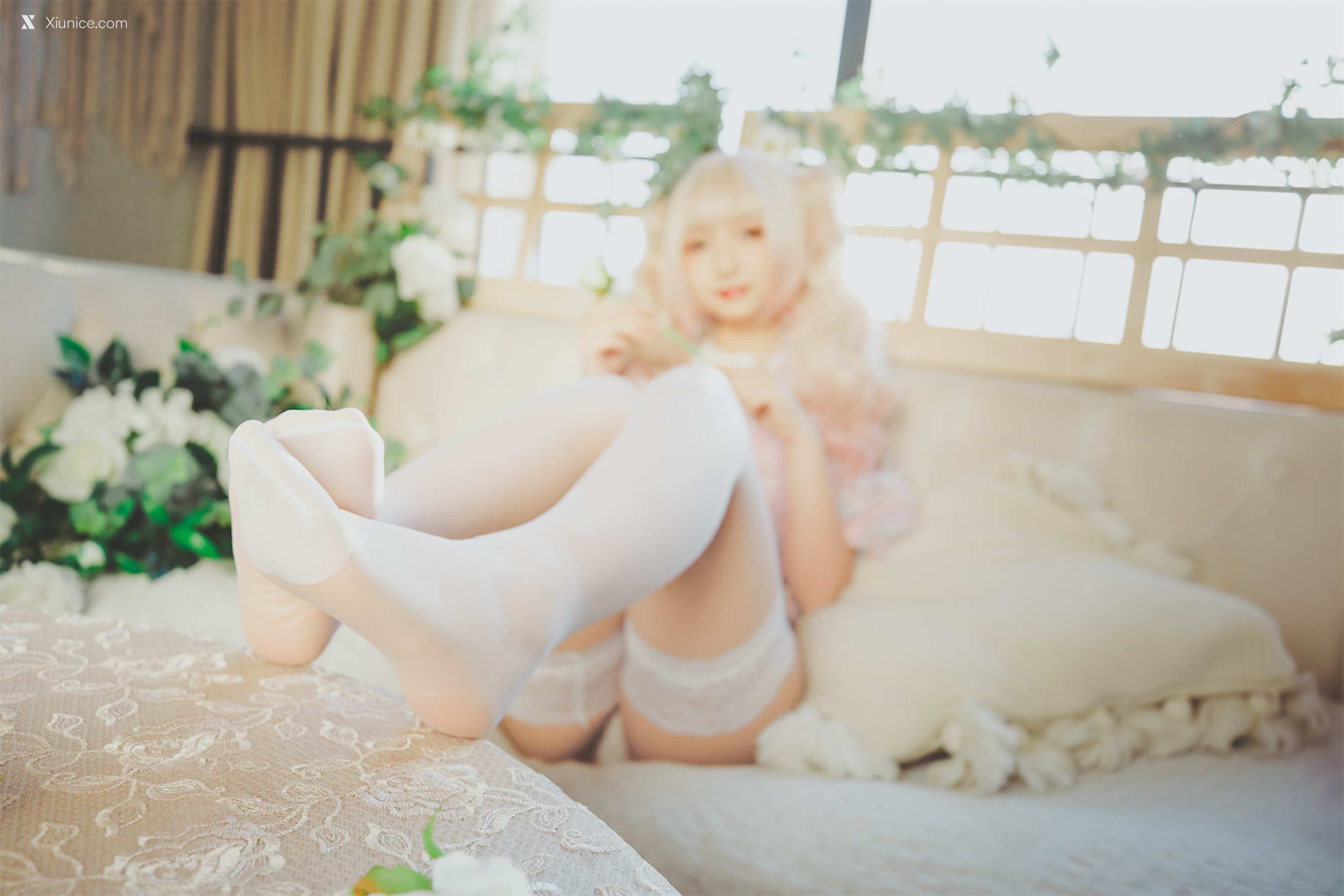 Coser@神楽坂真冬 Vol.082 绝对企画-黑白丝《柔らかい永遠》 第20张