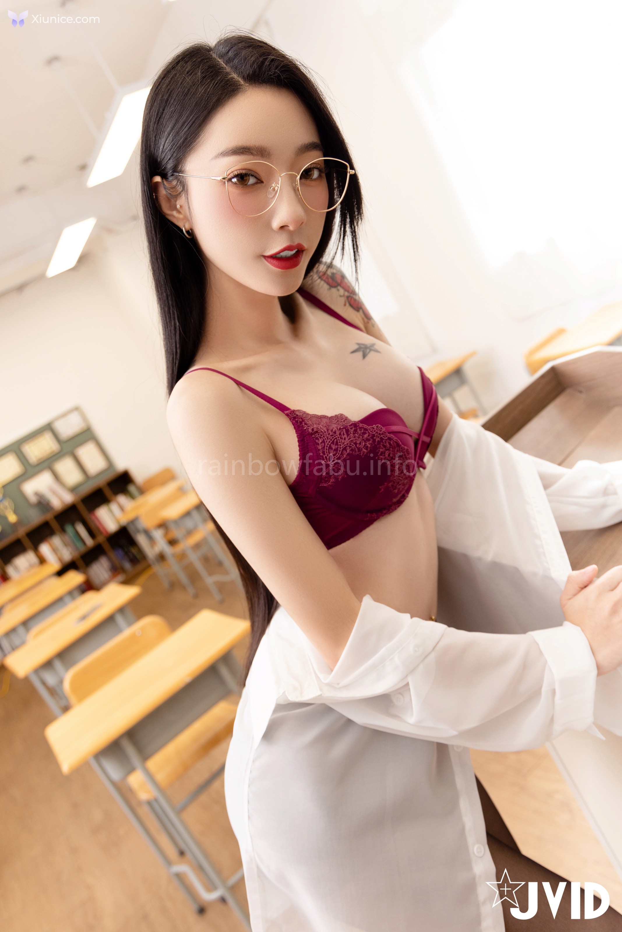 JVID 飄飄哥 – 超敏感トM女教師飄飄哥緊縛調教初体験 Teacher thirst for shibari 第33张
