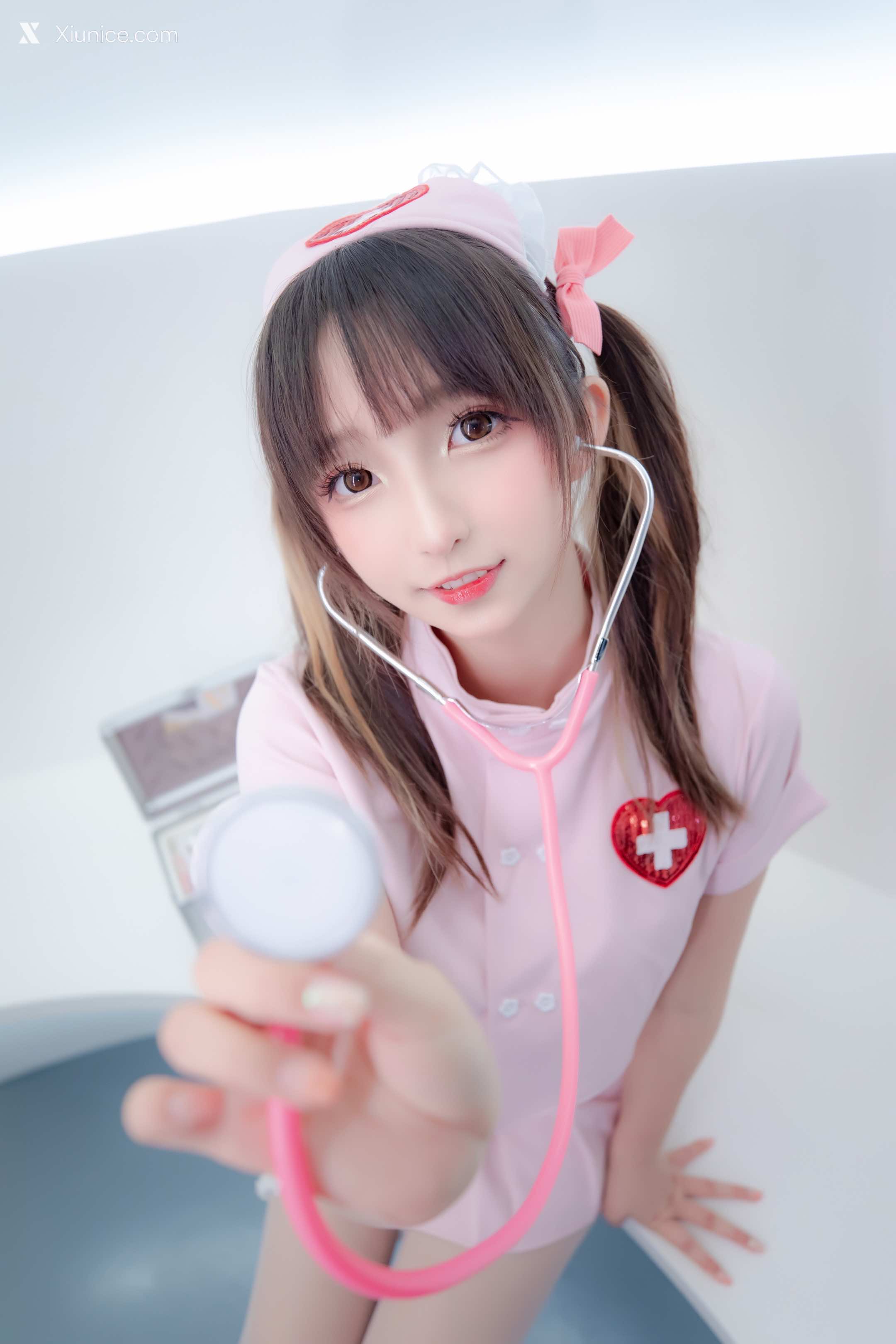 Coser@神楽坂真冬 Vol.084 绝对企画-白丝护士《心身バランス》 第11张