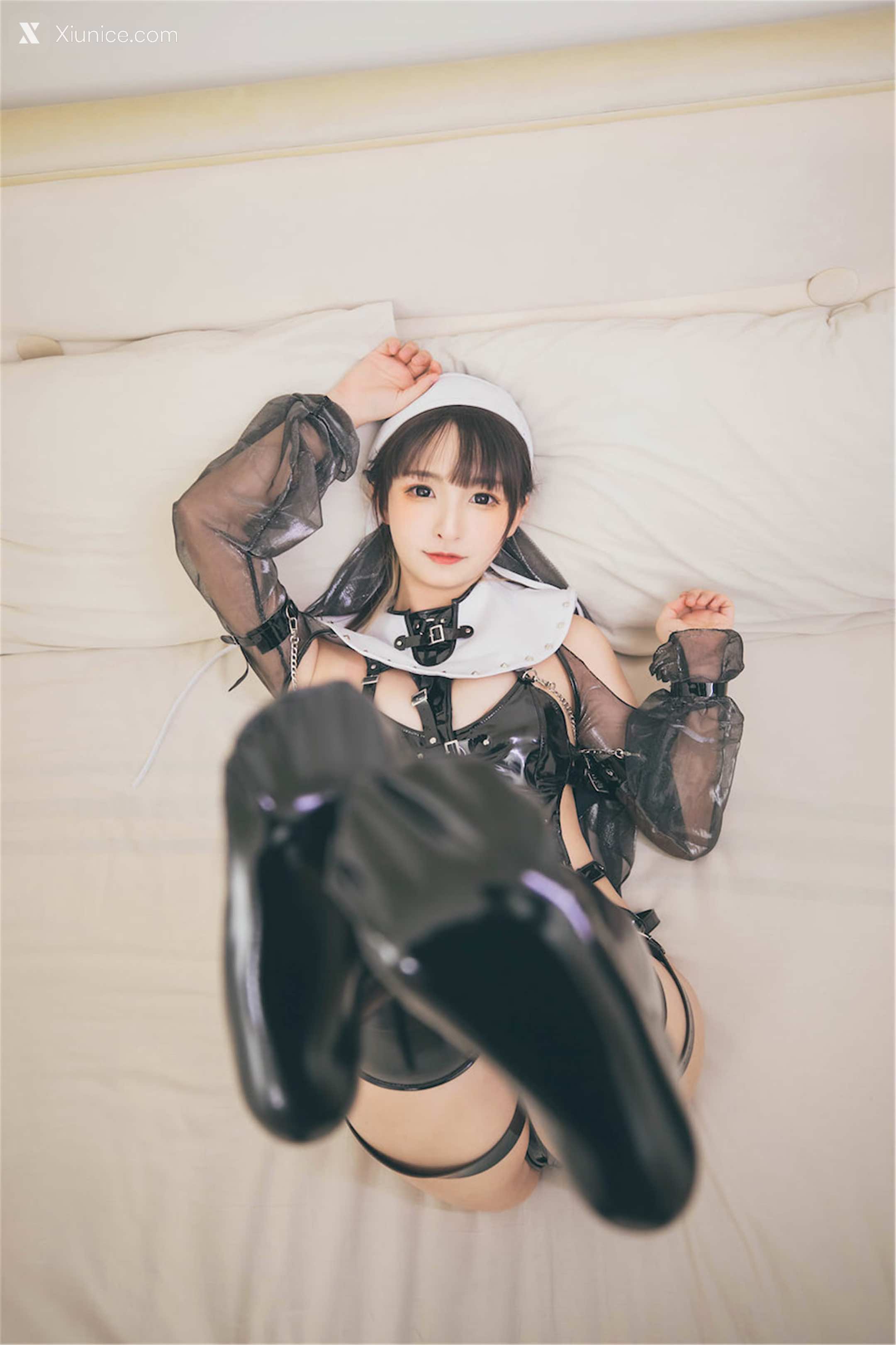 Coser@神楽坂真冬 Vol.080 绝对企画-苦行修女《許しの日》 第53张