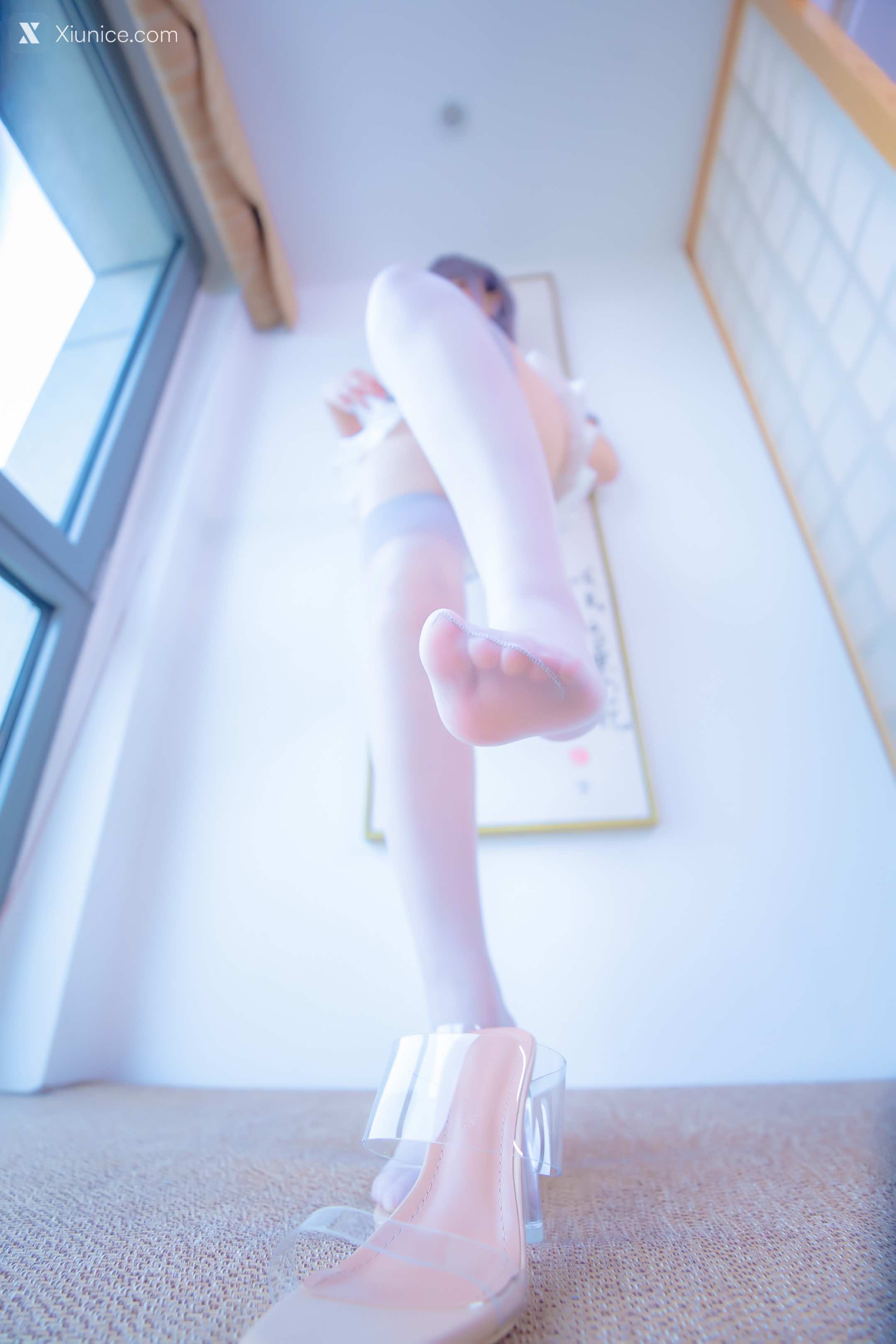Coser@神楽坂真冬 Vol.100 灰丝吊带JK 第24张