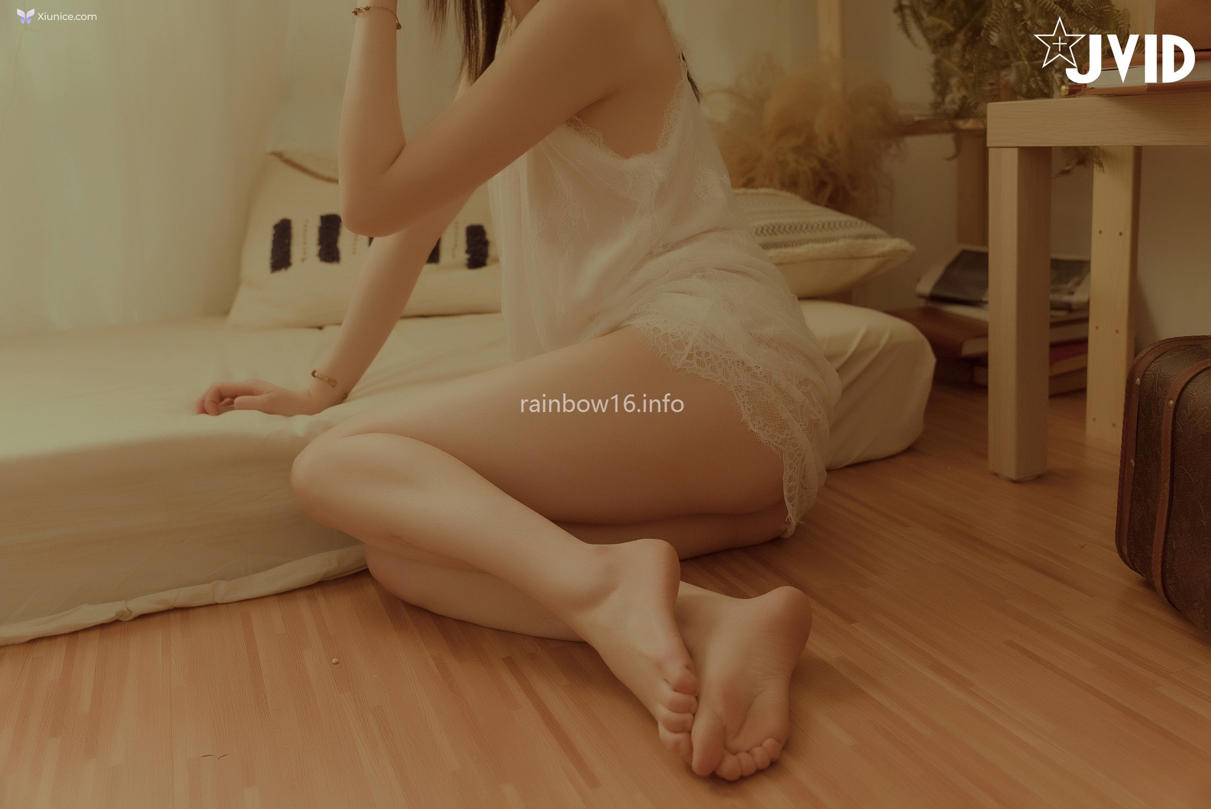 JVID 阿黎 – 全裸露點最初的小美好唯美系空靈女孩-阿瓈 第109张